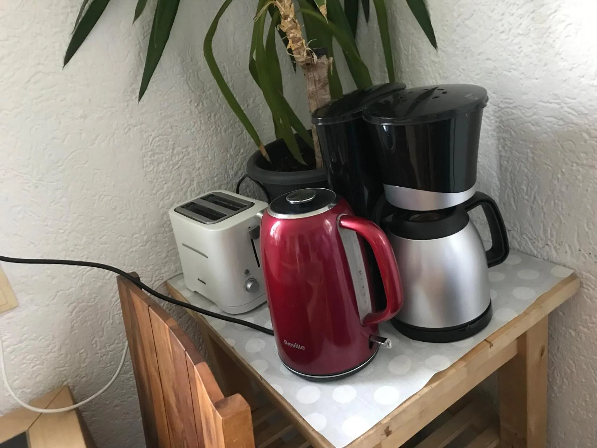 Coffee/tea facilities in Pension Deinhardt