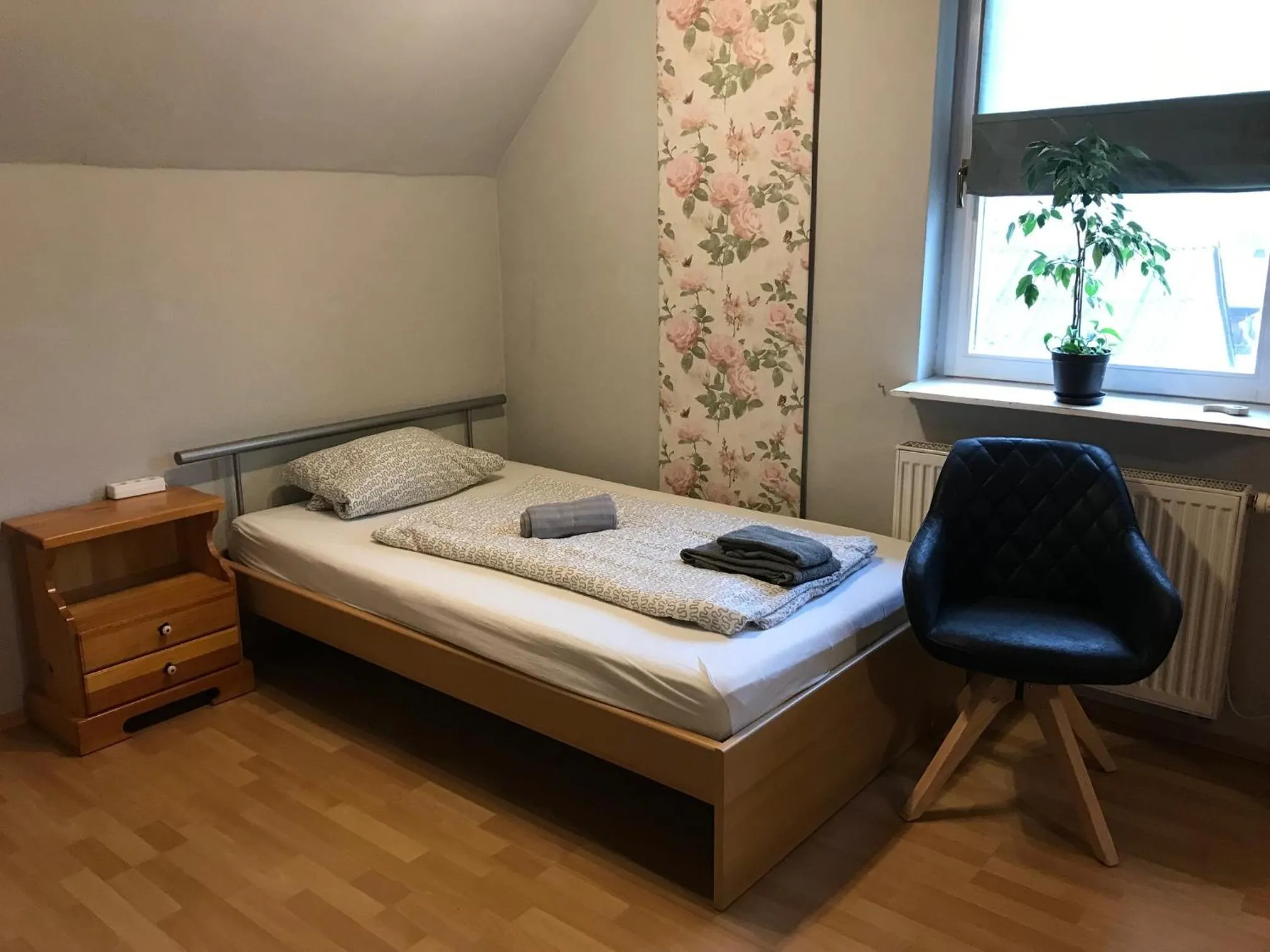 Bed in Pension Deinhardt