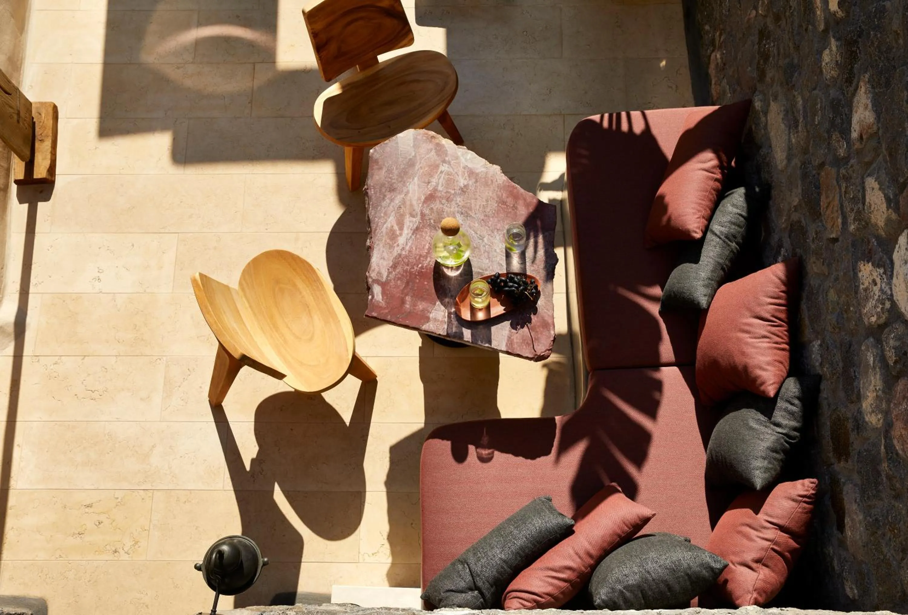 Balcony/Terrace in White Pearl Cavalieri