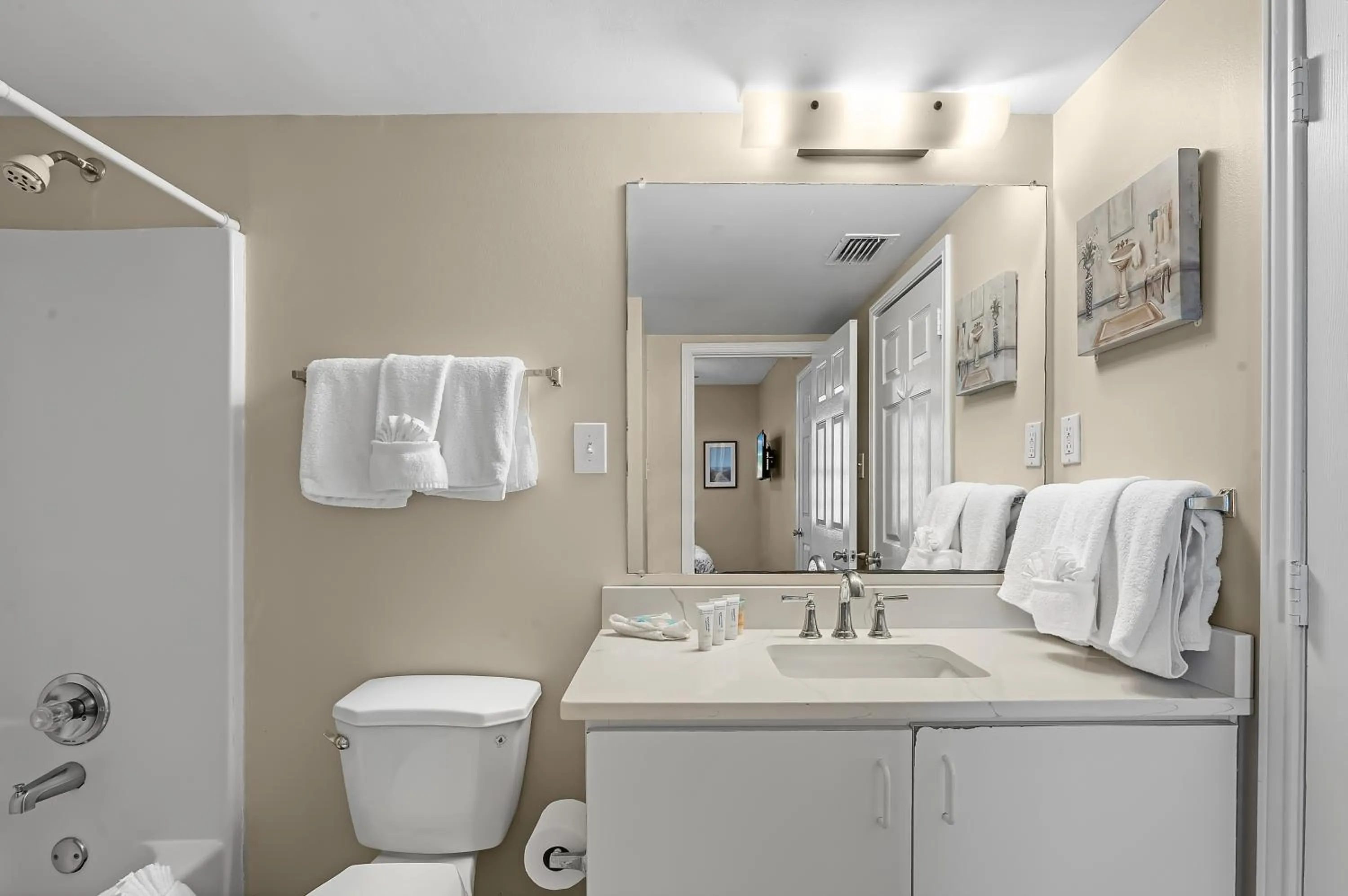 Bathroom in Tradewinds 307