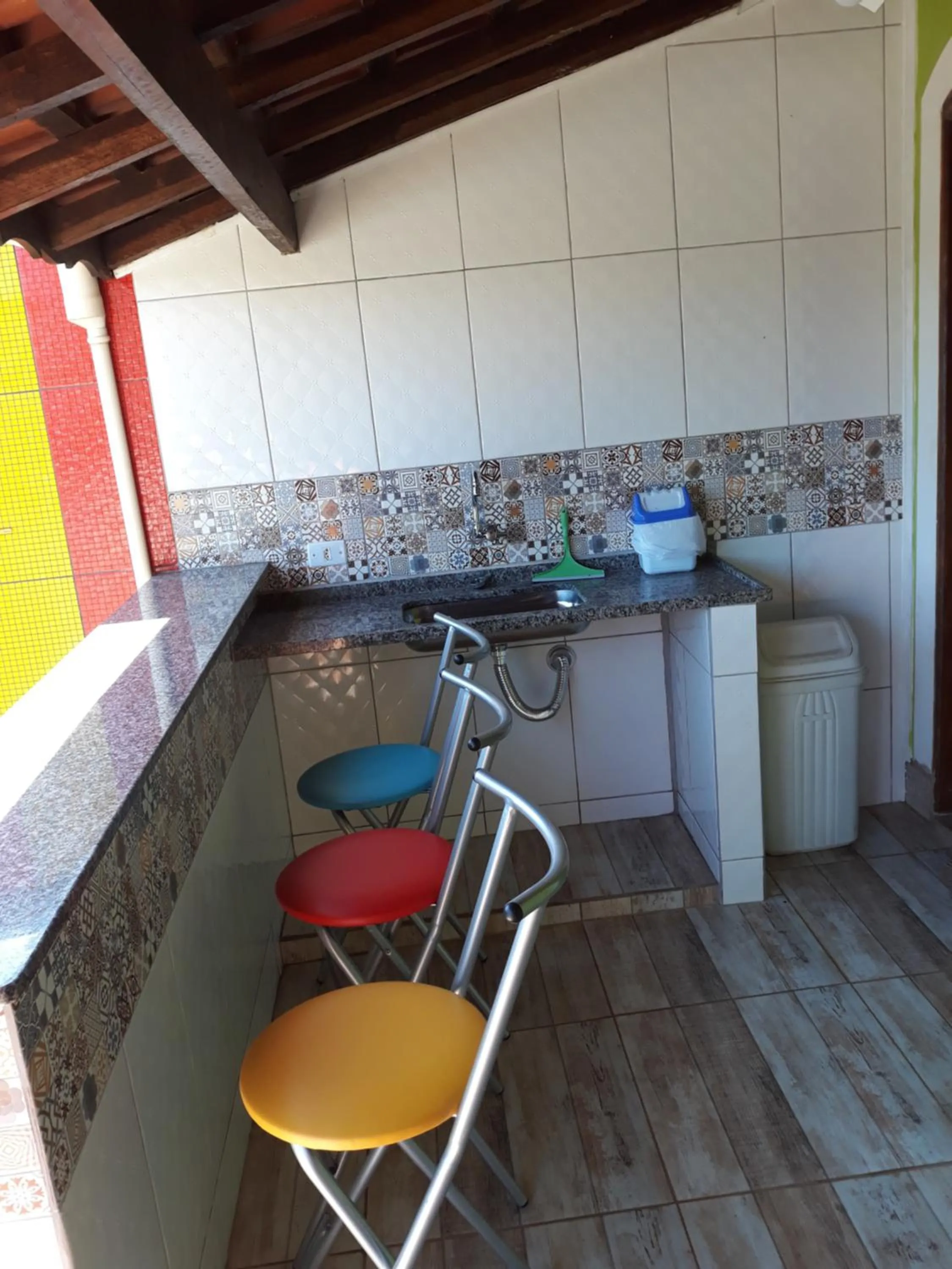 Communal kitchen in Pousada Jacare Pepira