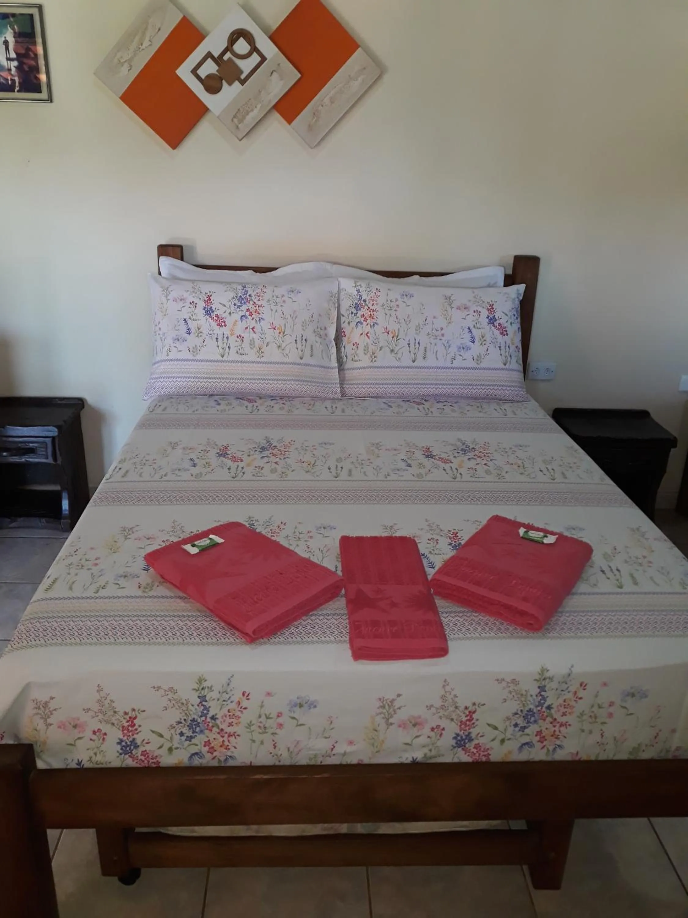 Toilet, Bed in Pousada Jacare Pepira