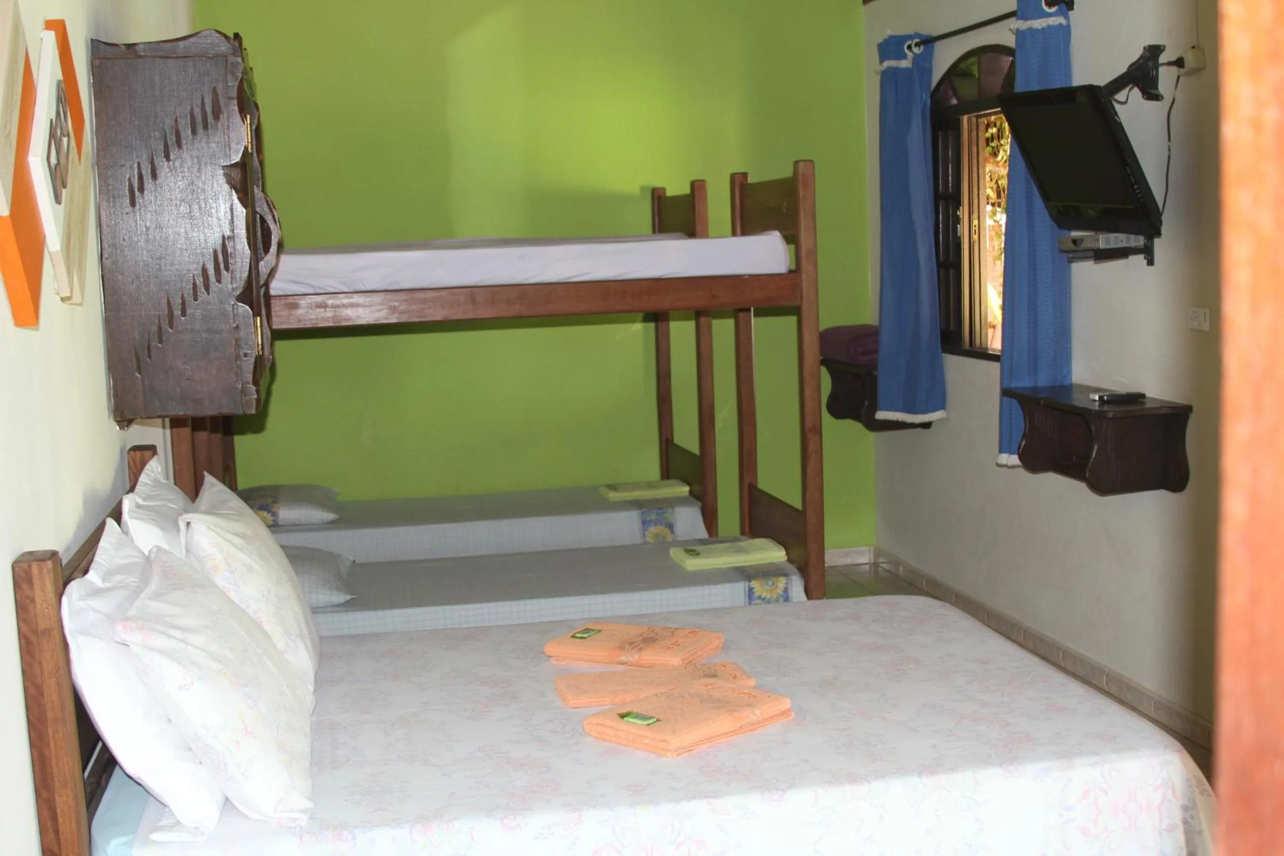 Bed in Pousada Jacare Pepira