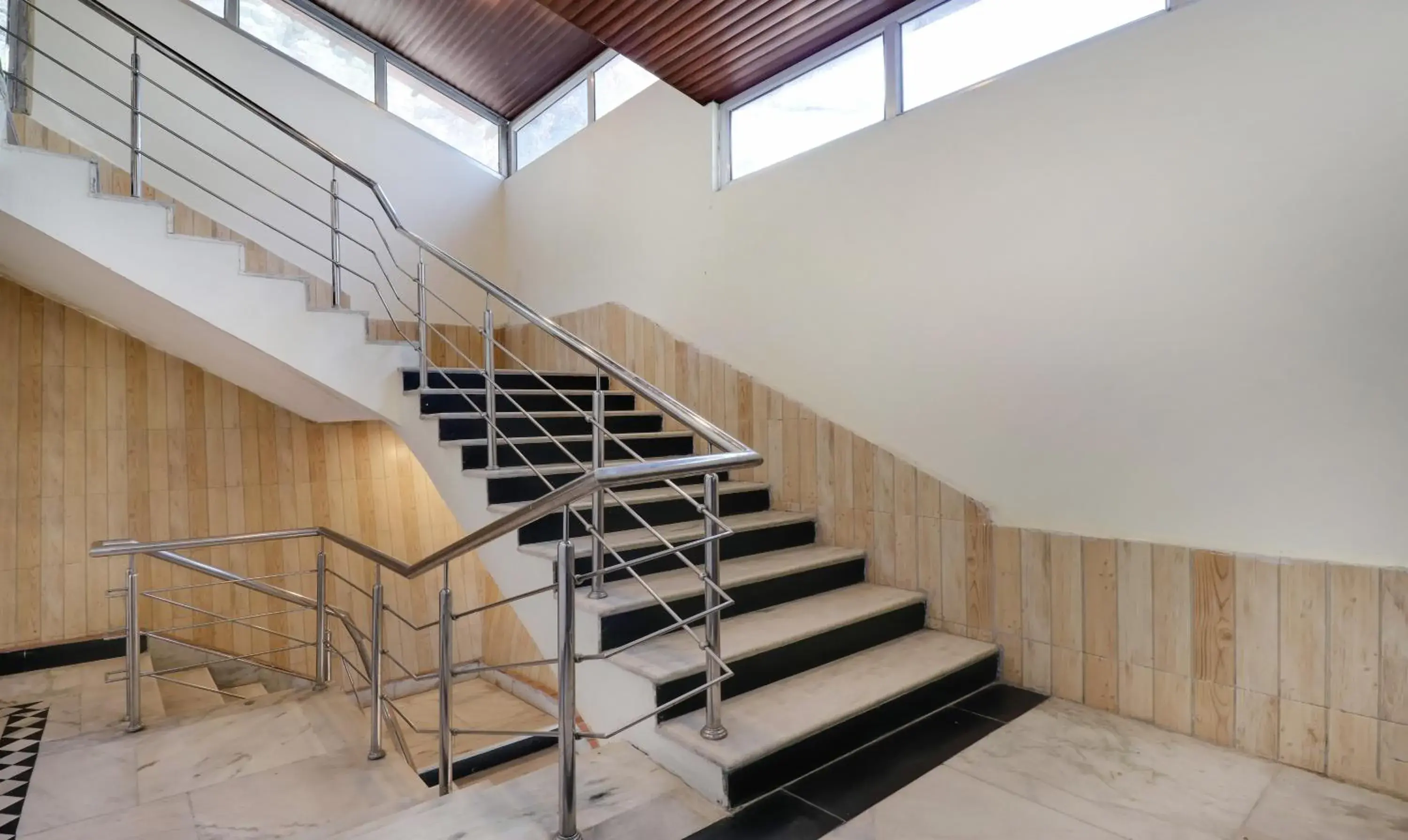 Lobby or reception in Treebo Mayur, Mall Road Lobby or reception in Treebo Mayur, Mall Road