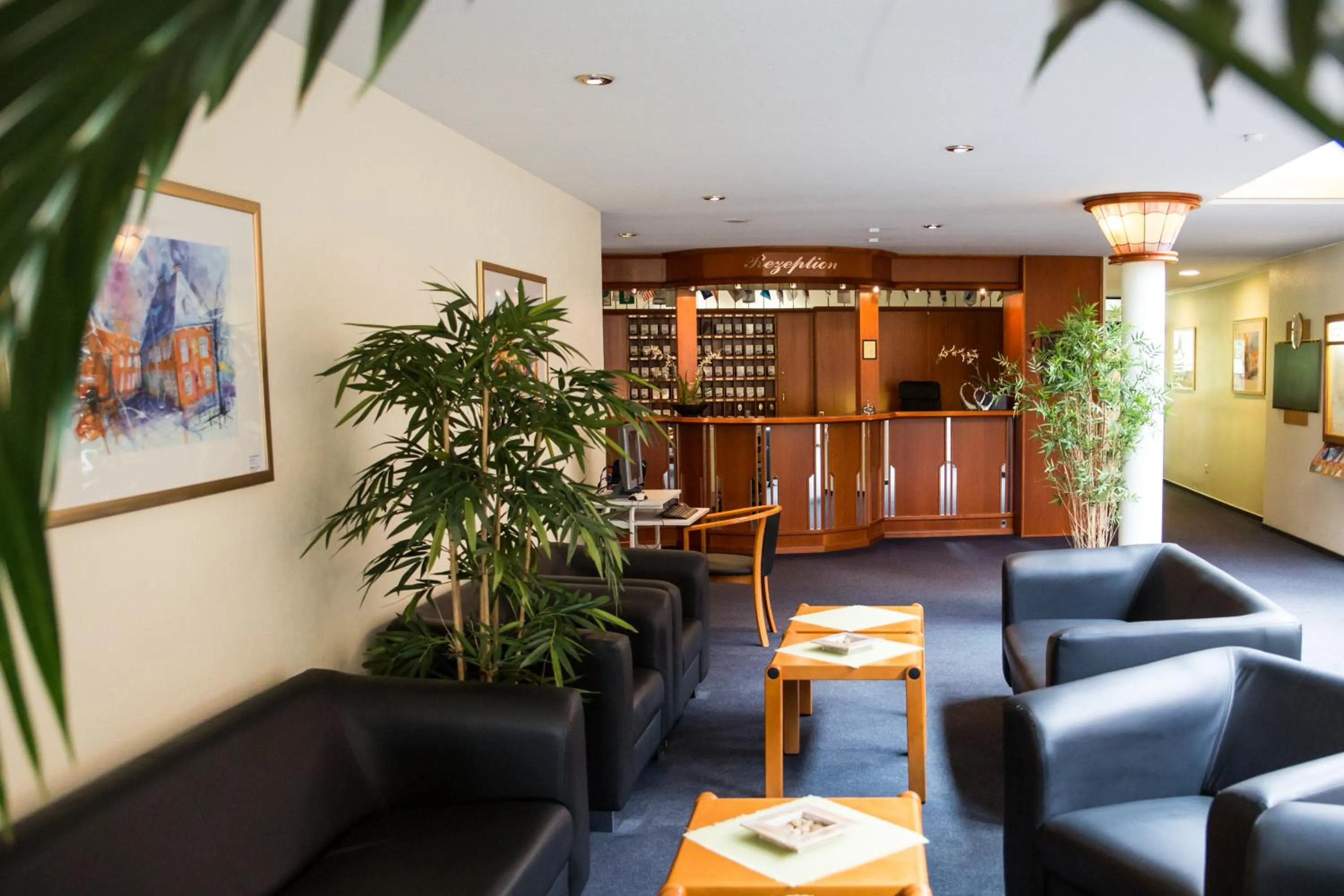 Lobby or reception in Hotel Ostfriesen Hof