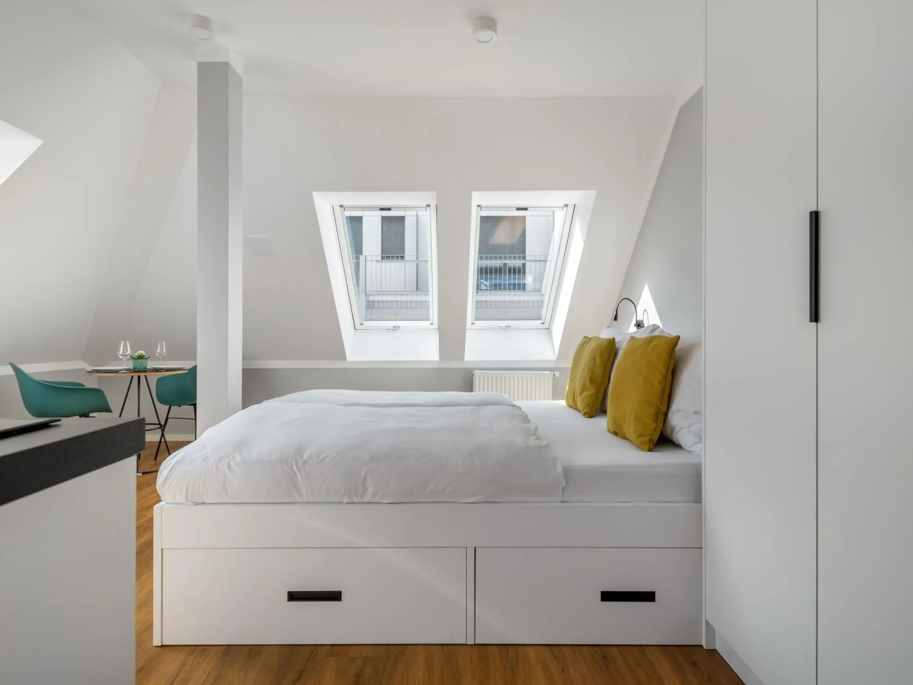 Large Studio with Kitchenette in Numa Munich Munico Large Studio with Kitchenette in Numa Munich Munico