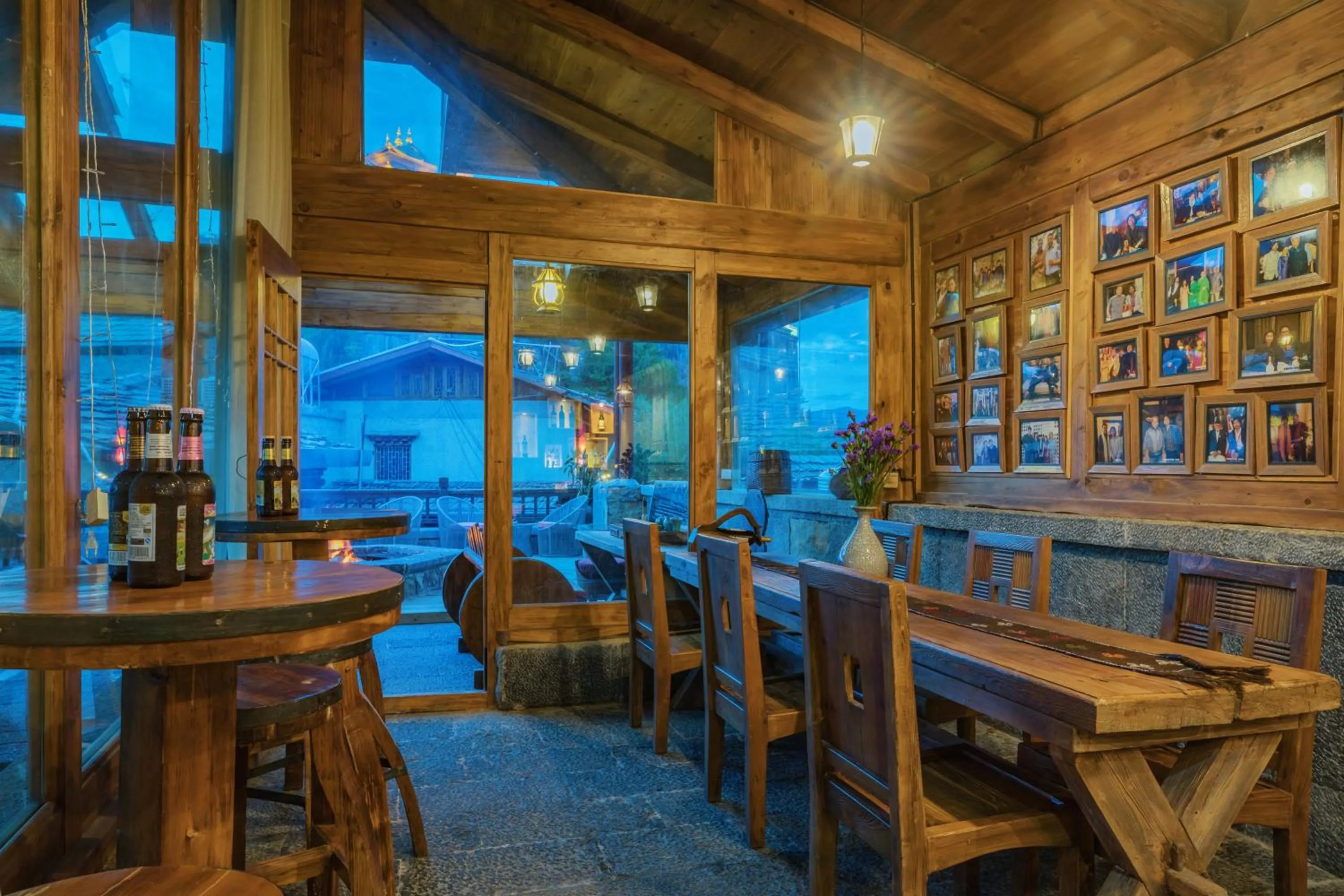 Lounge or bar in Arro Khampa By Zinc Journey Shangri-la