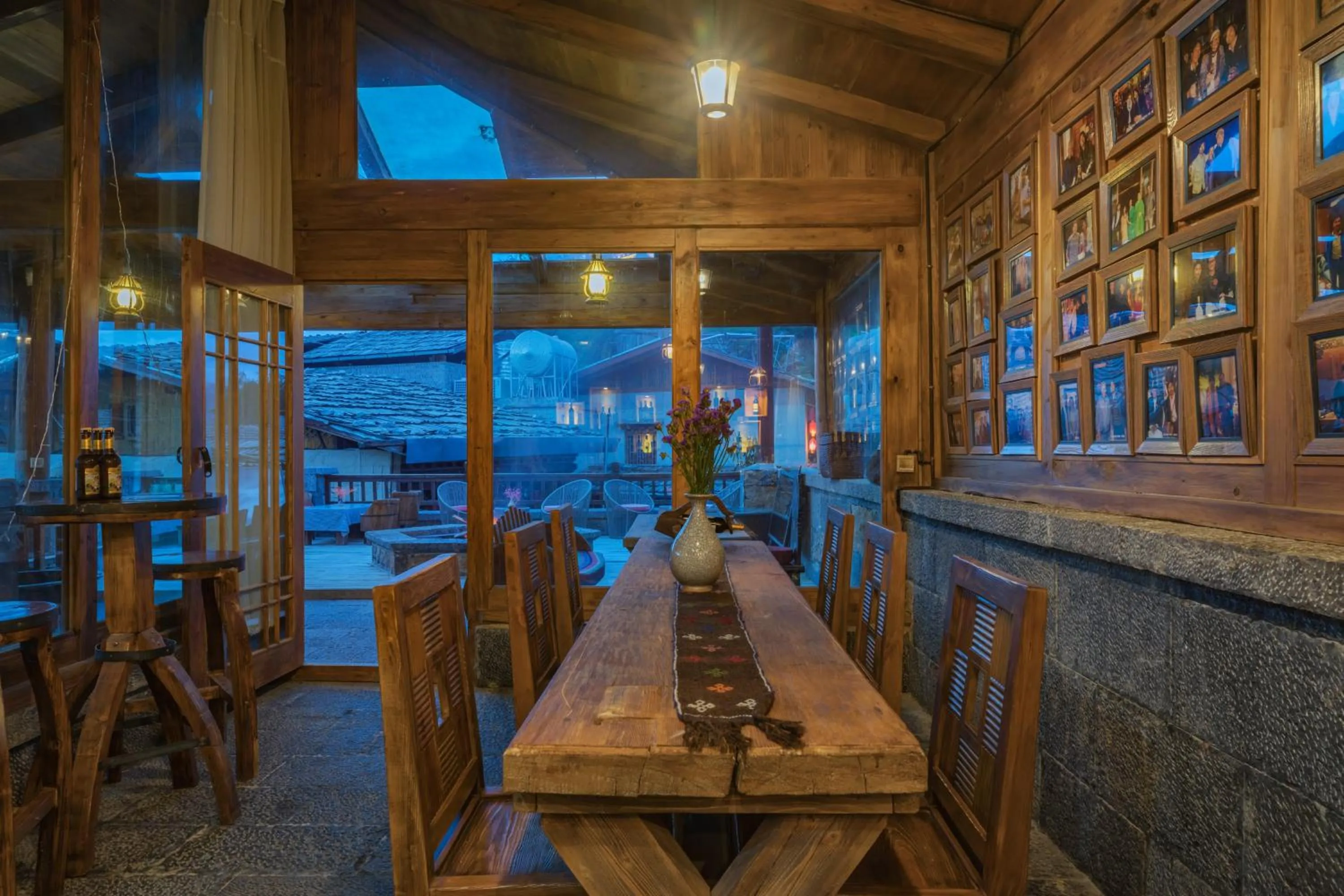 Lounge or bar in Arro Khampa By Zinc Journey Shangri-la