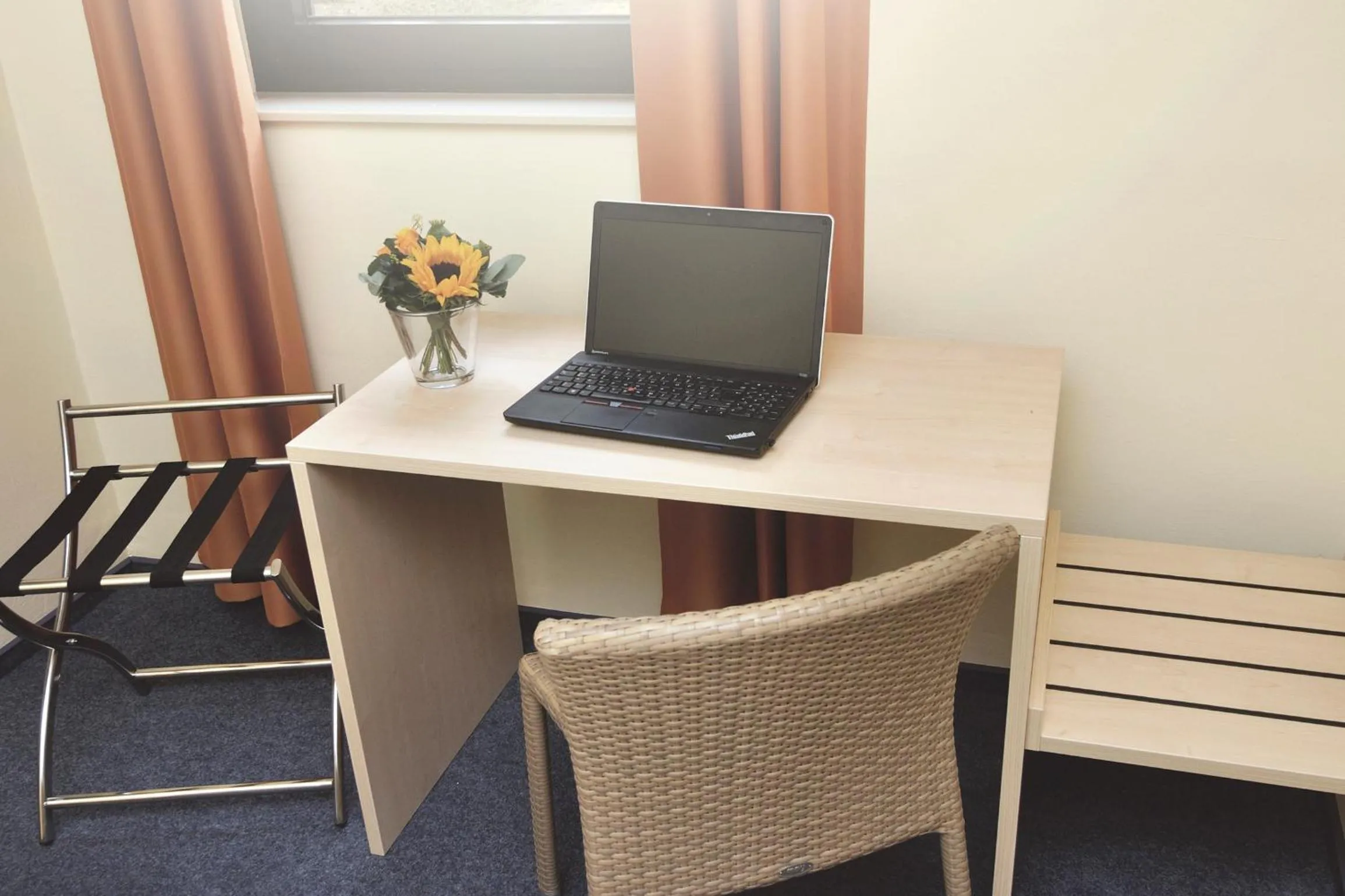 Seating area in Best Deal Airporthotel Weeze