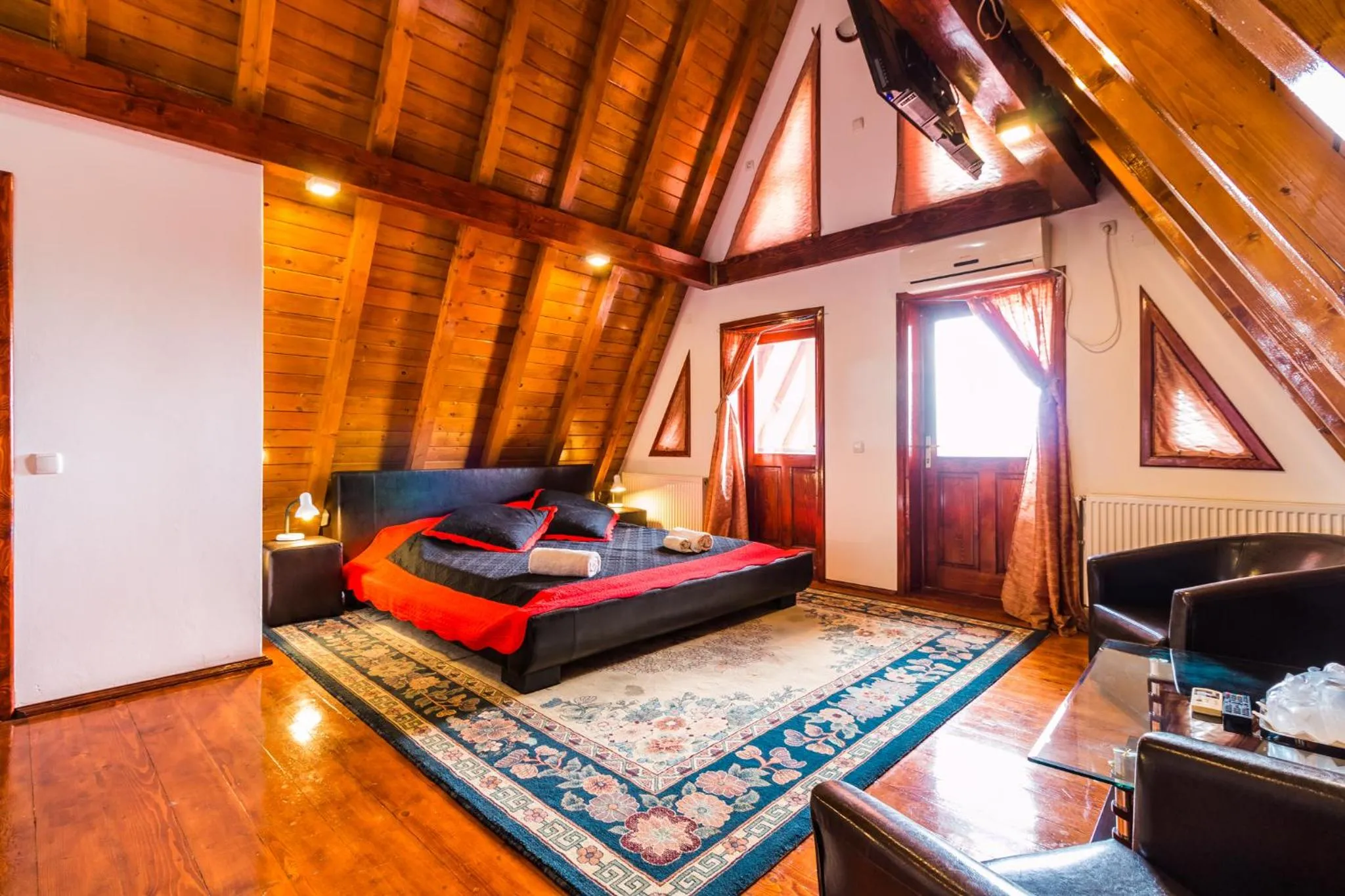 Photo of the whole room in Casa Luca