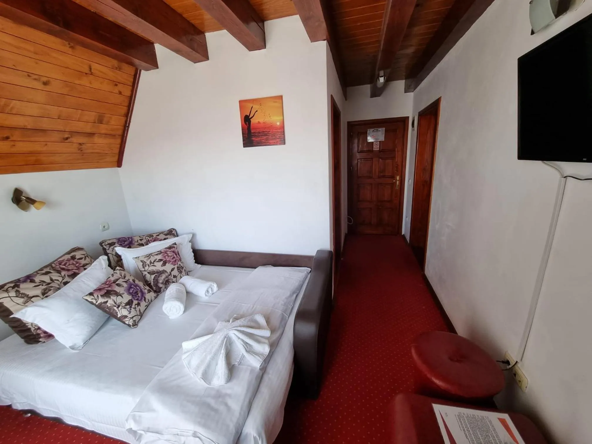 Communal lounge/ TV room, Bed in Casa Luca