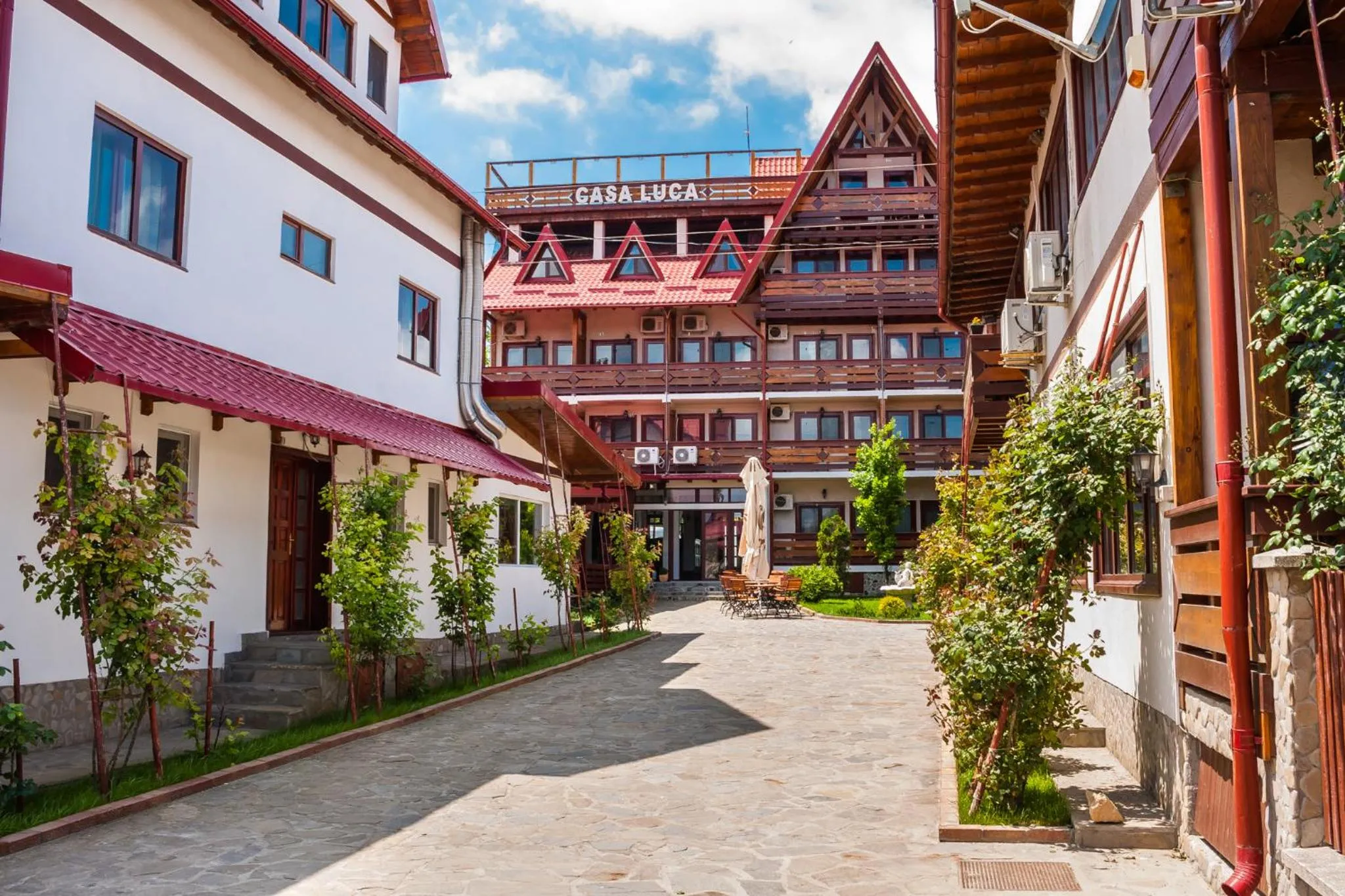 Property building in Casa Luca