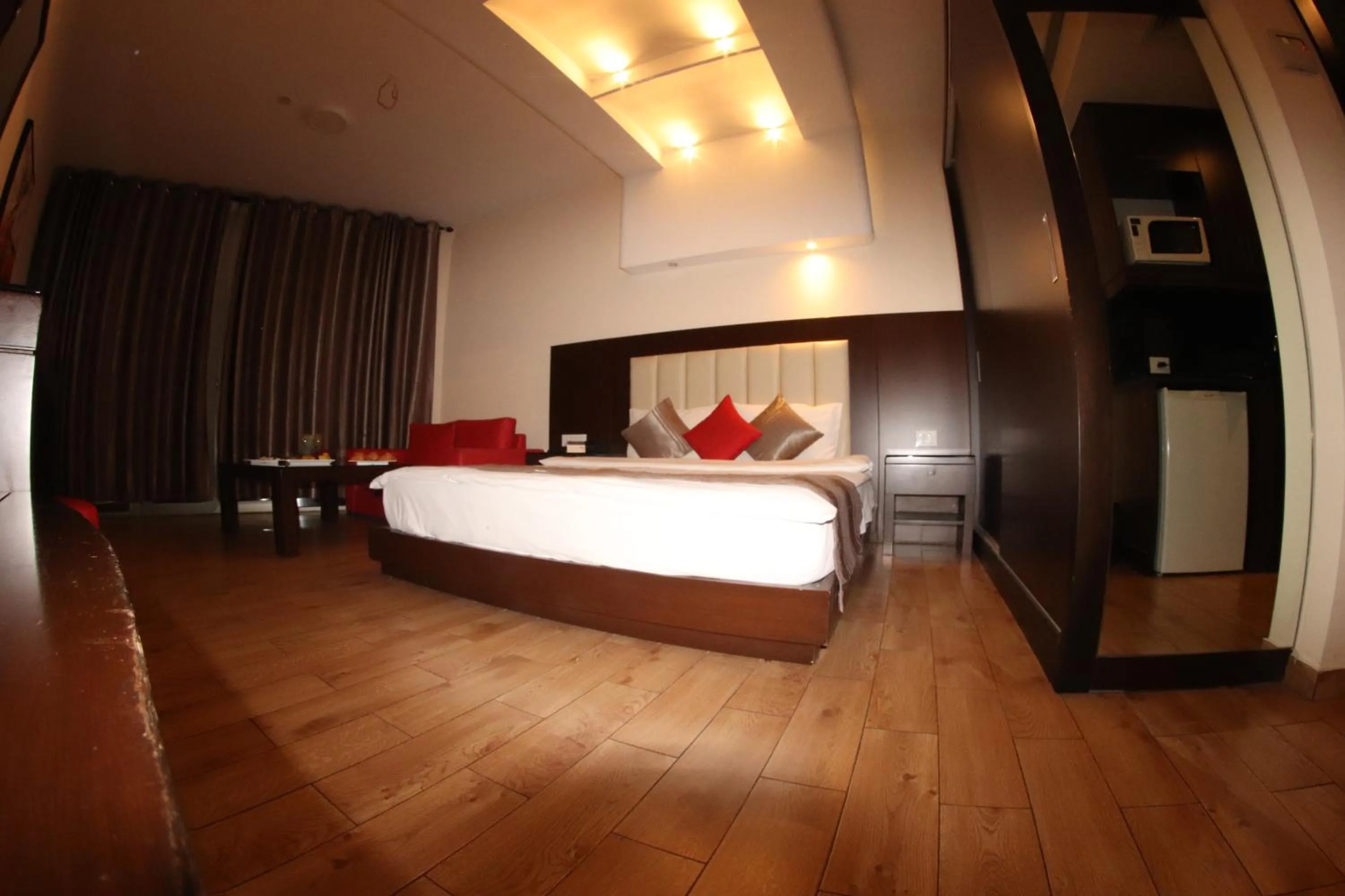 Photo of the whole room, Bed in Jounieh Suites Boutique Hotel