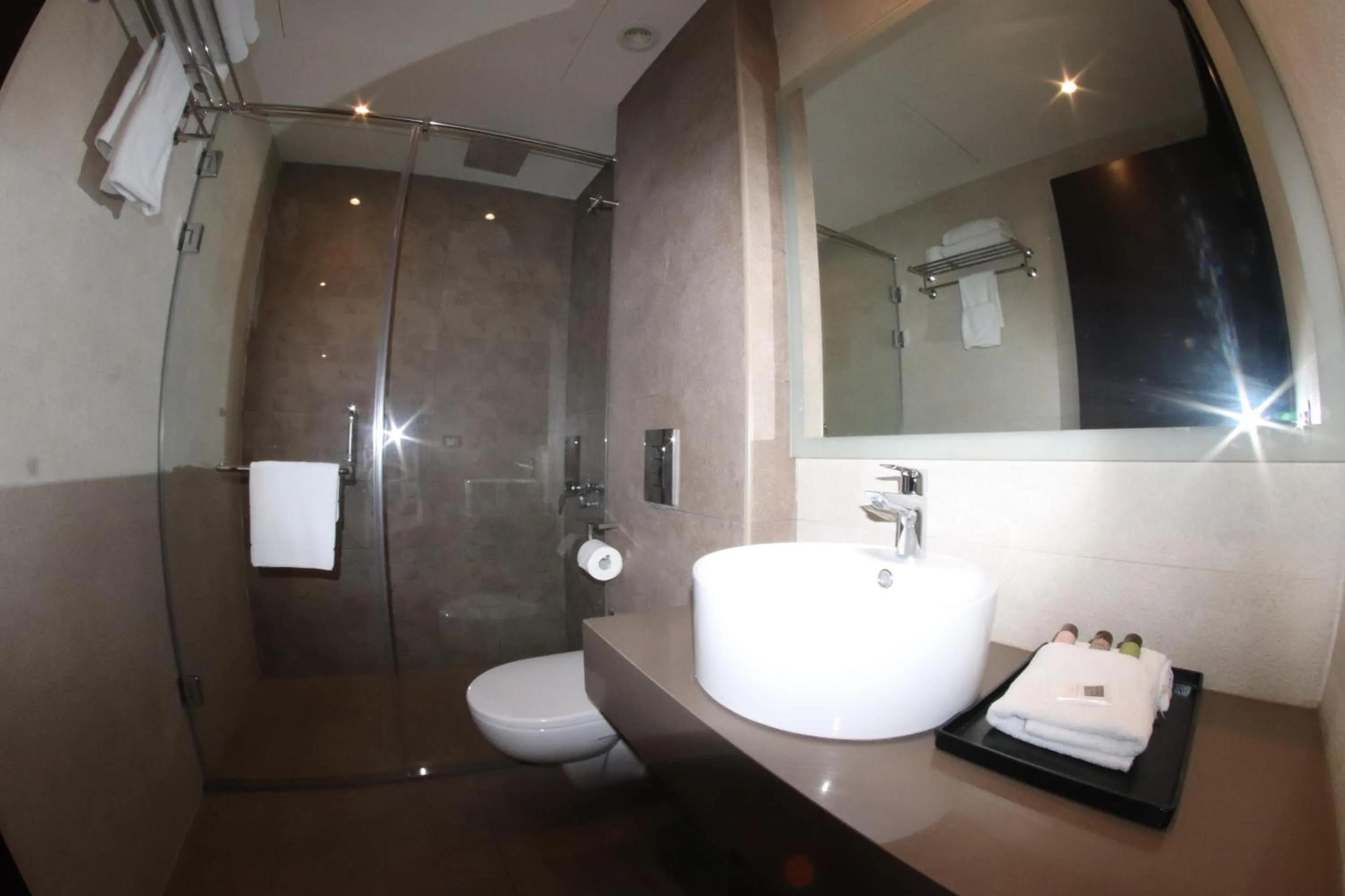 Shower in Jounieh Suites Boutique Hotel