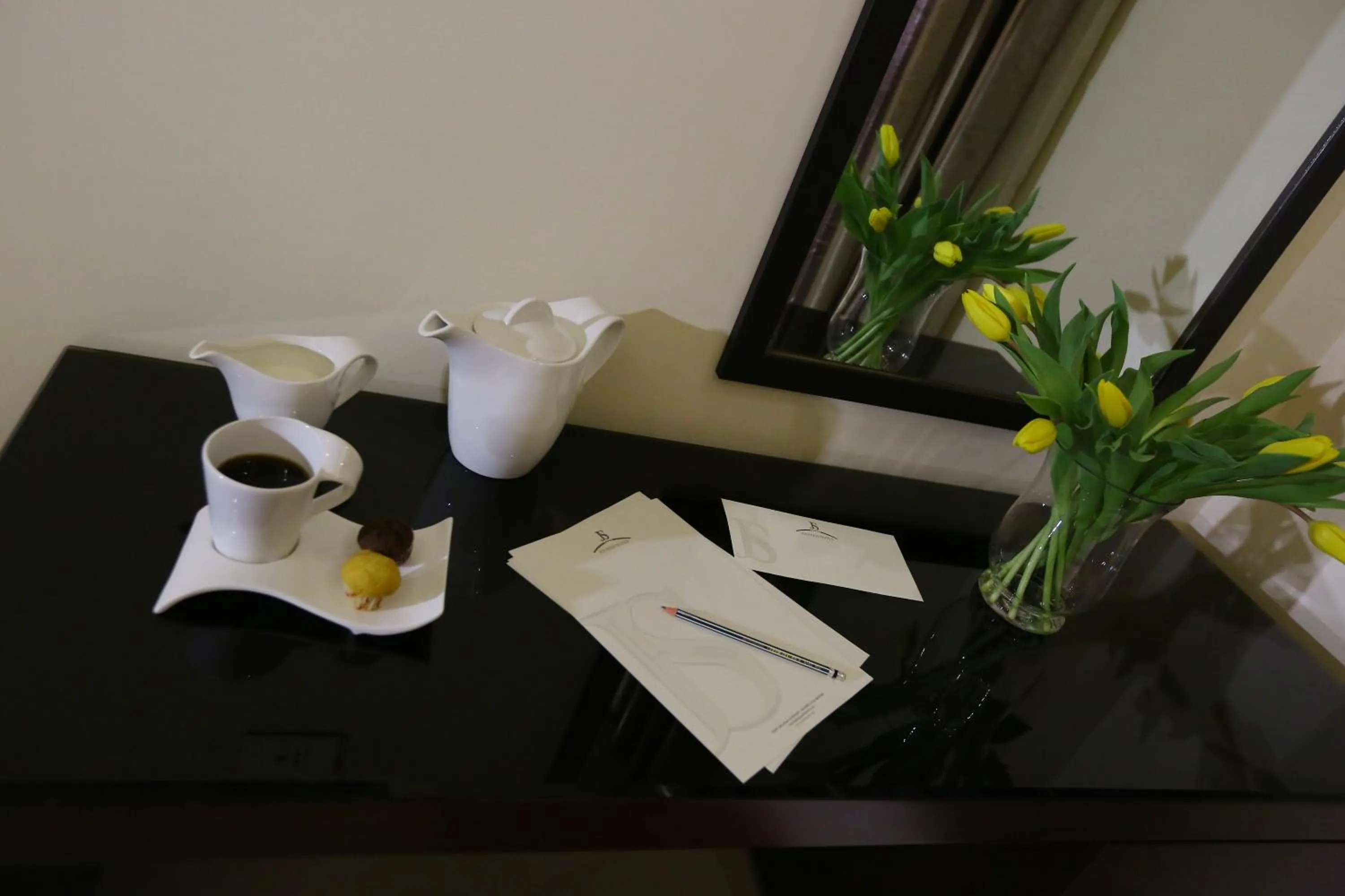 Area and facilities in Jounieh Suites Boutique Hotel