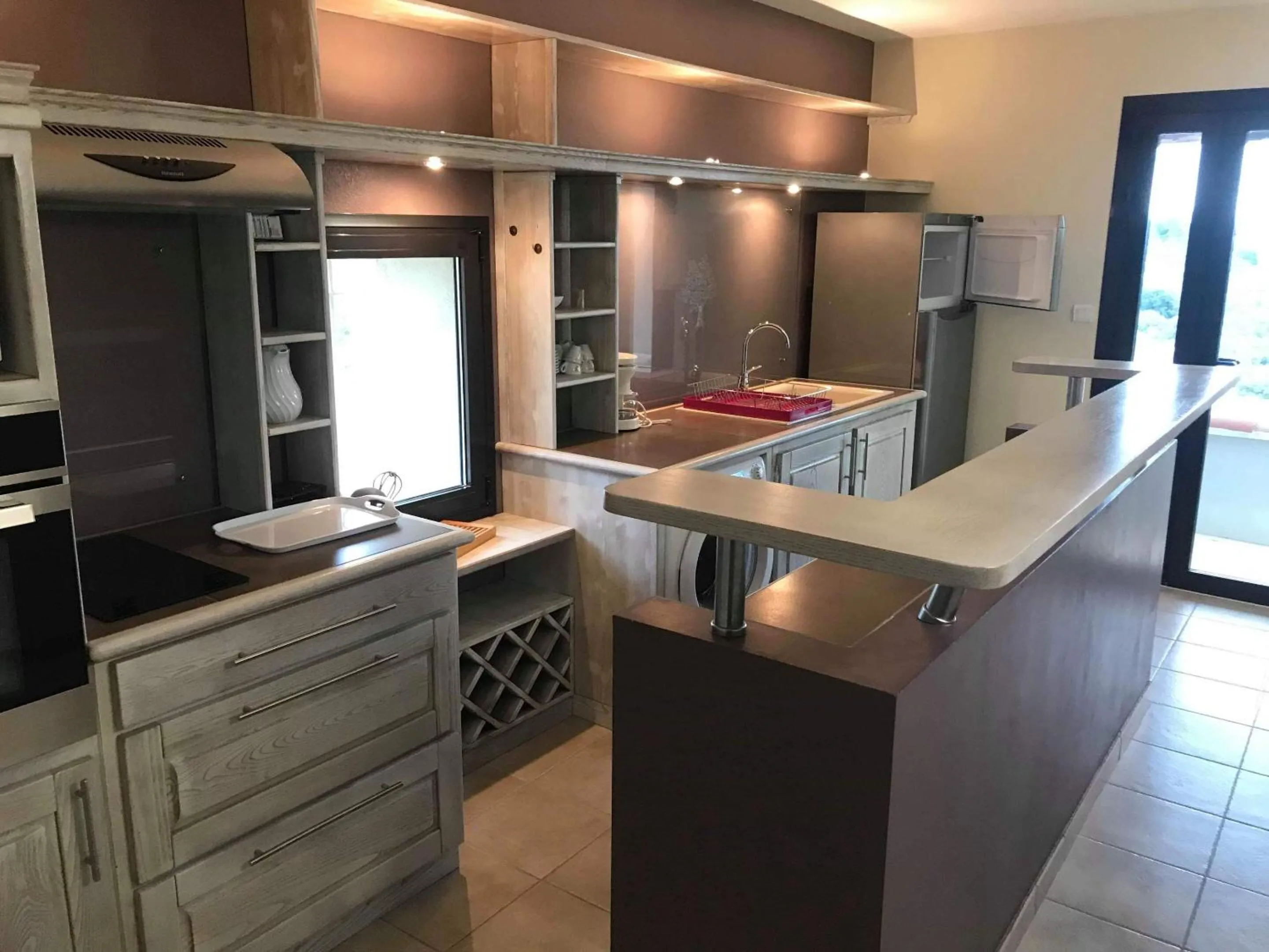 Kitchen or kitchenette in Le Mas de la Villarde