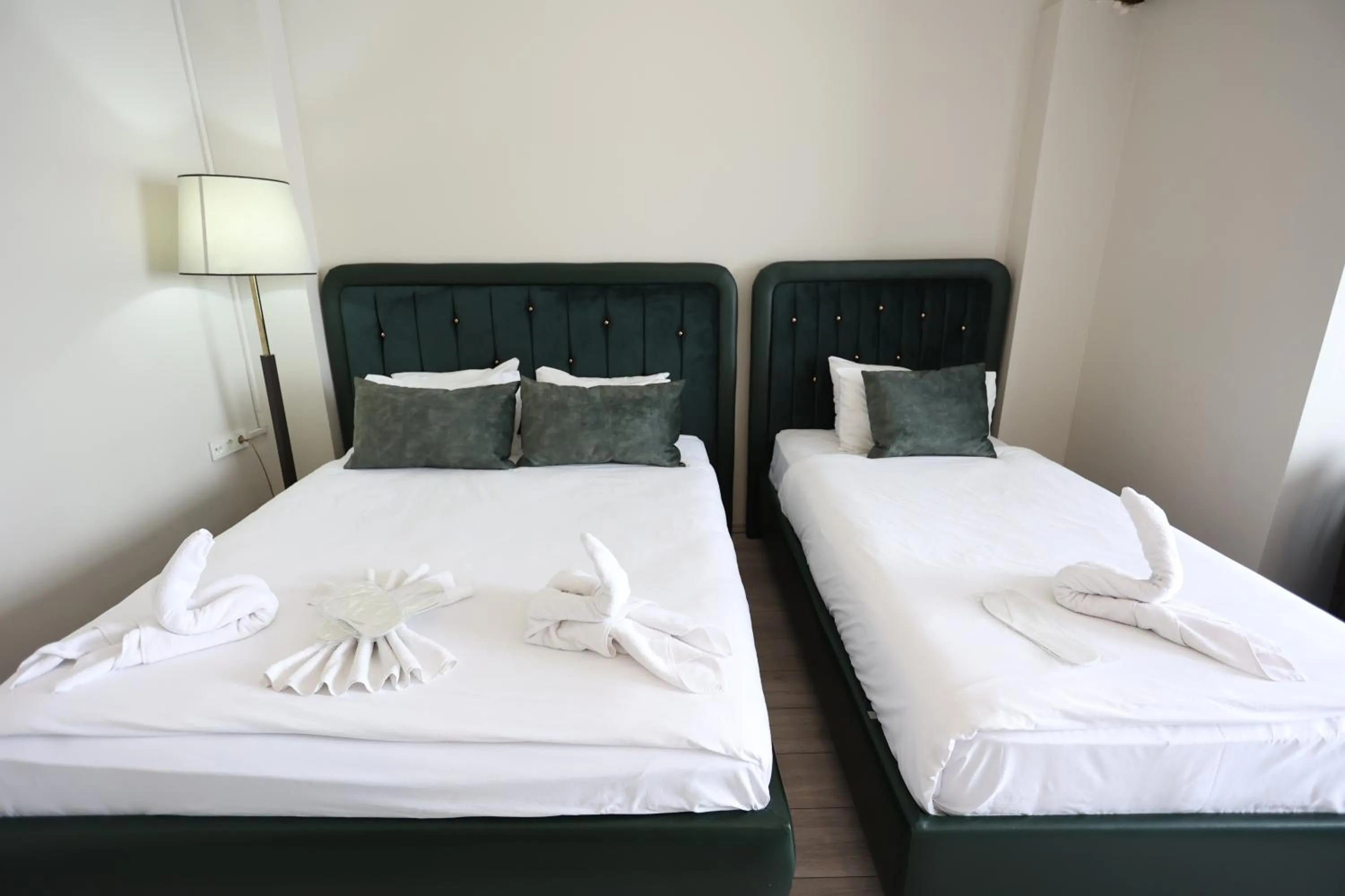 Bed in Cheers Lighthouse