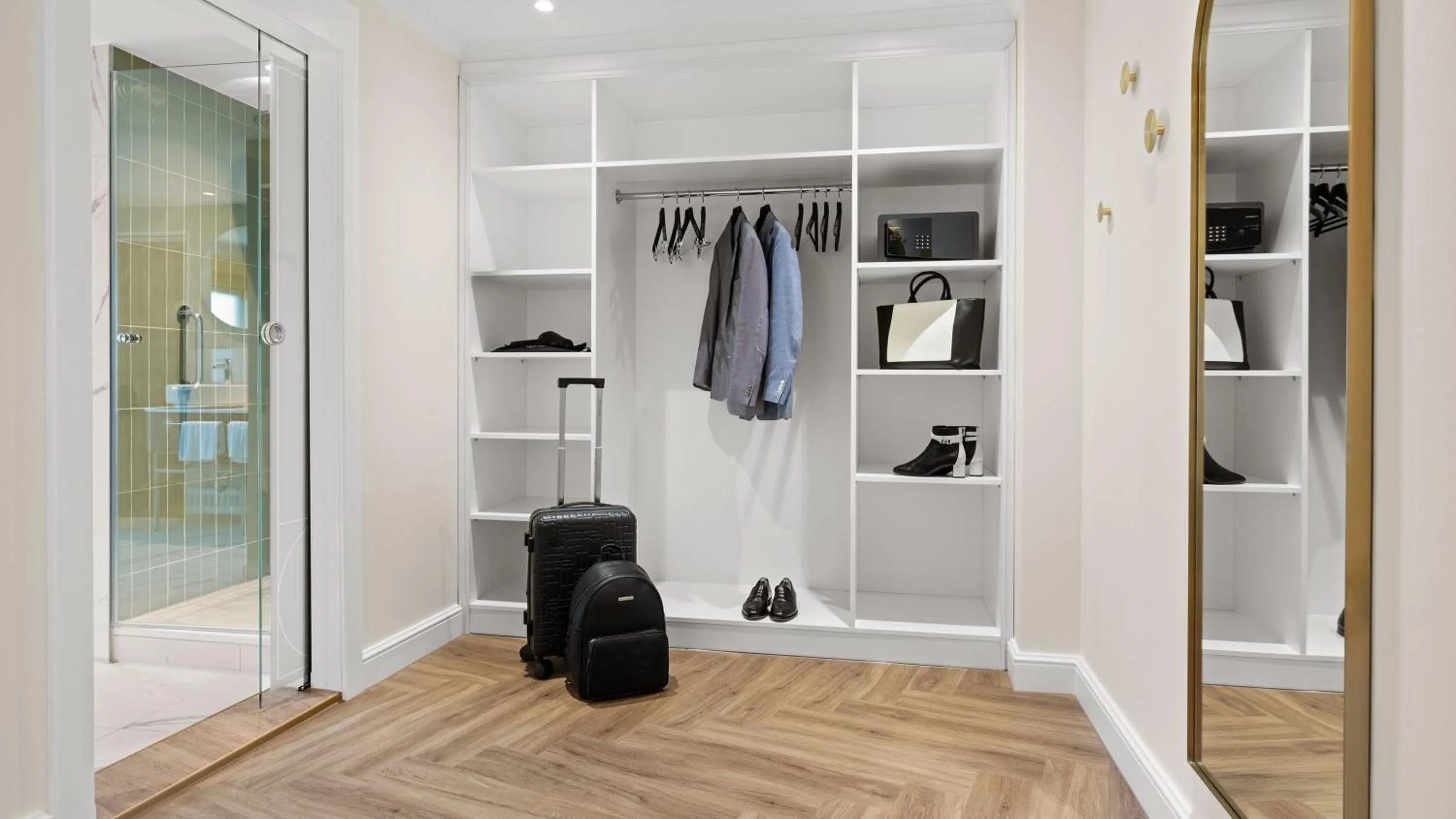 wardrobe in Hotel Bristol Berlin