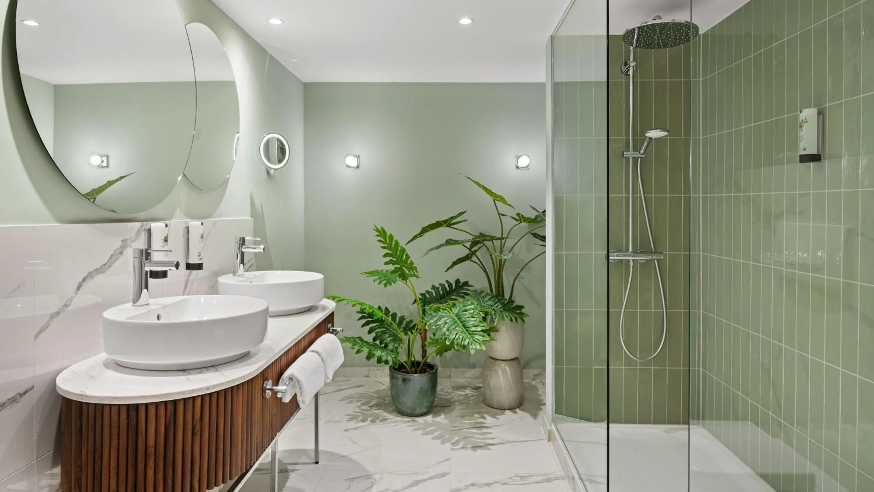 Photo of the whole room in Hotel Bristol Berlin