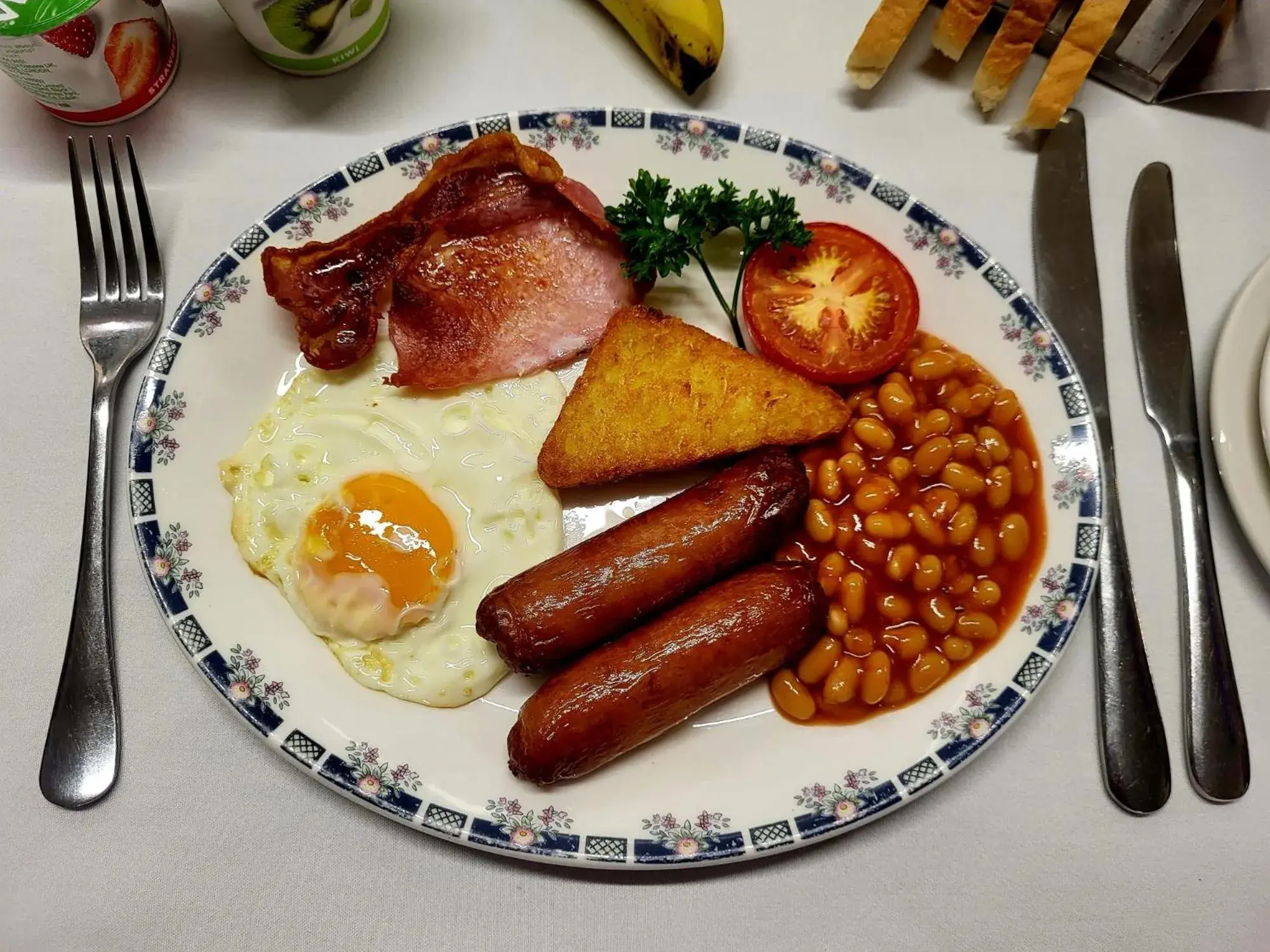 Breakfast in At Caledonia Breakfast in At Caledonia