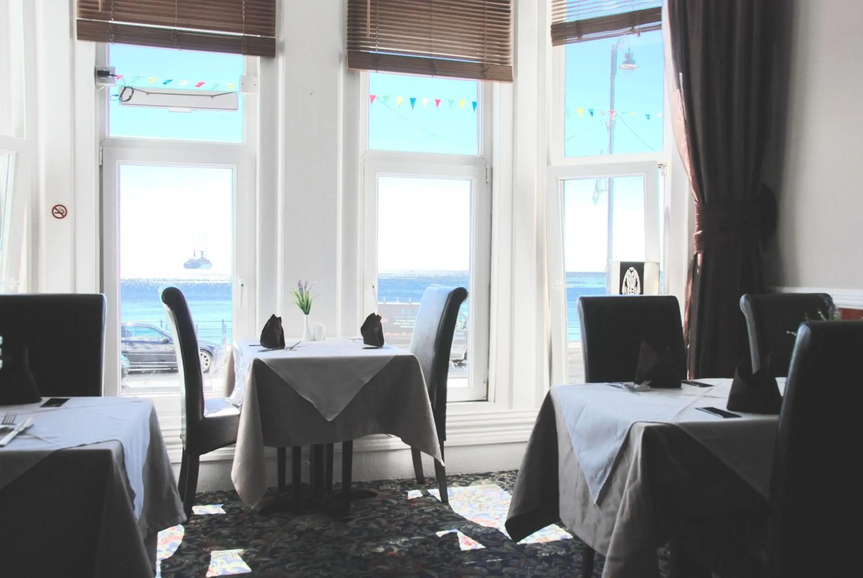 Restaurant/places to eat in At Caledonia Restaurant/places to eat in At Caledonia