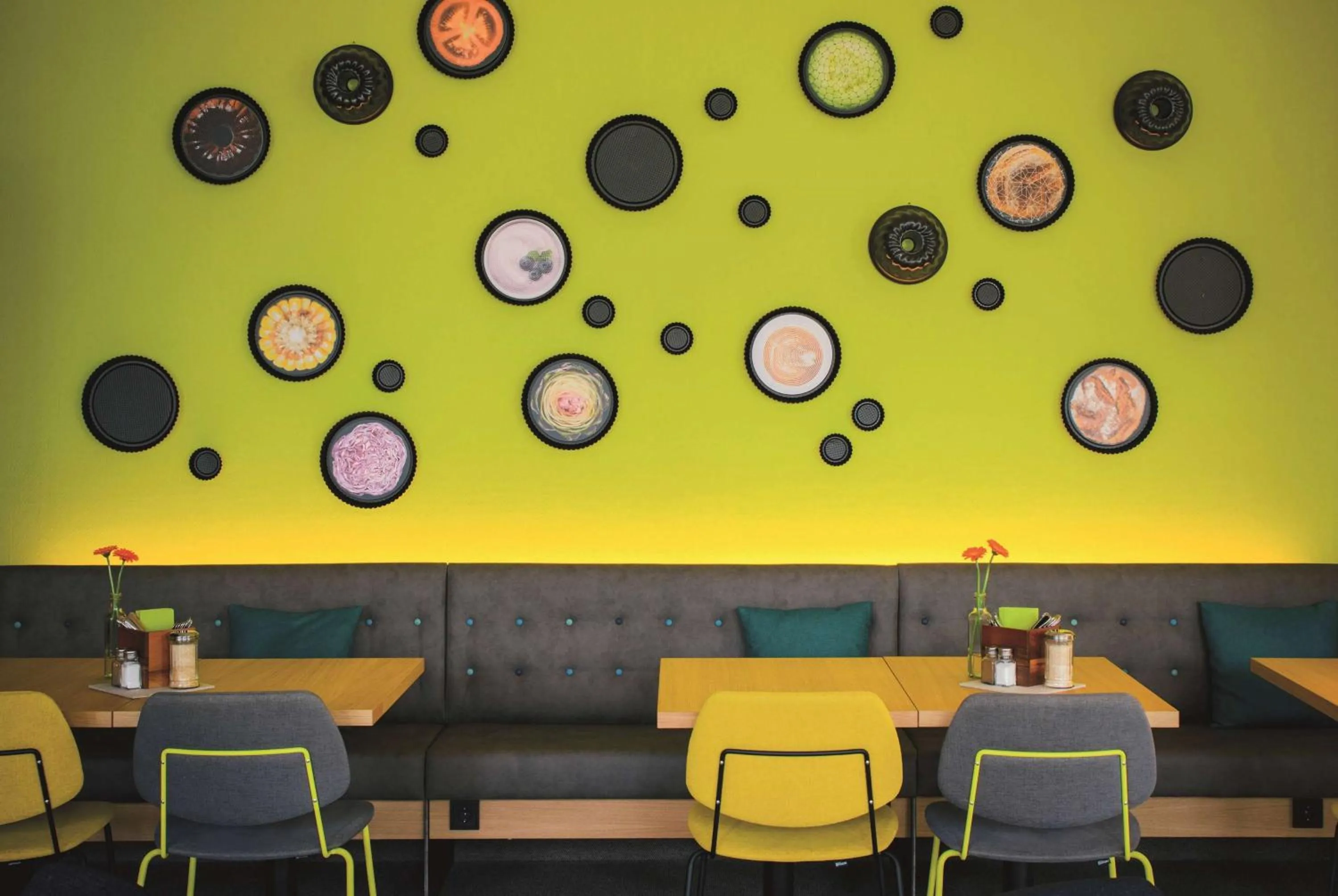 Restaurant/places to eat in Vienna House Easy by Wyndham Bad Oeynhausen