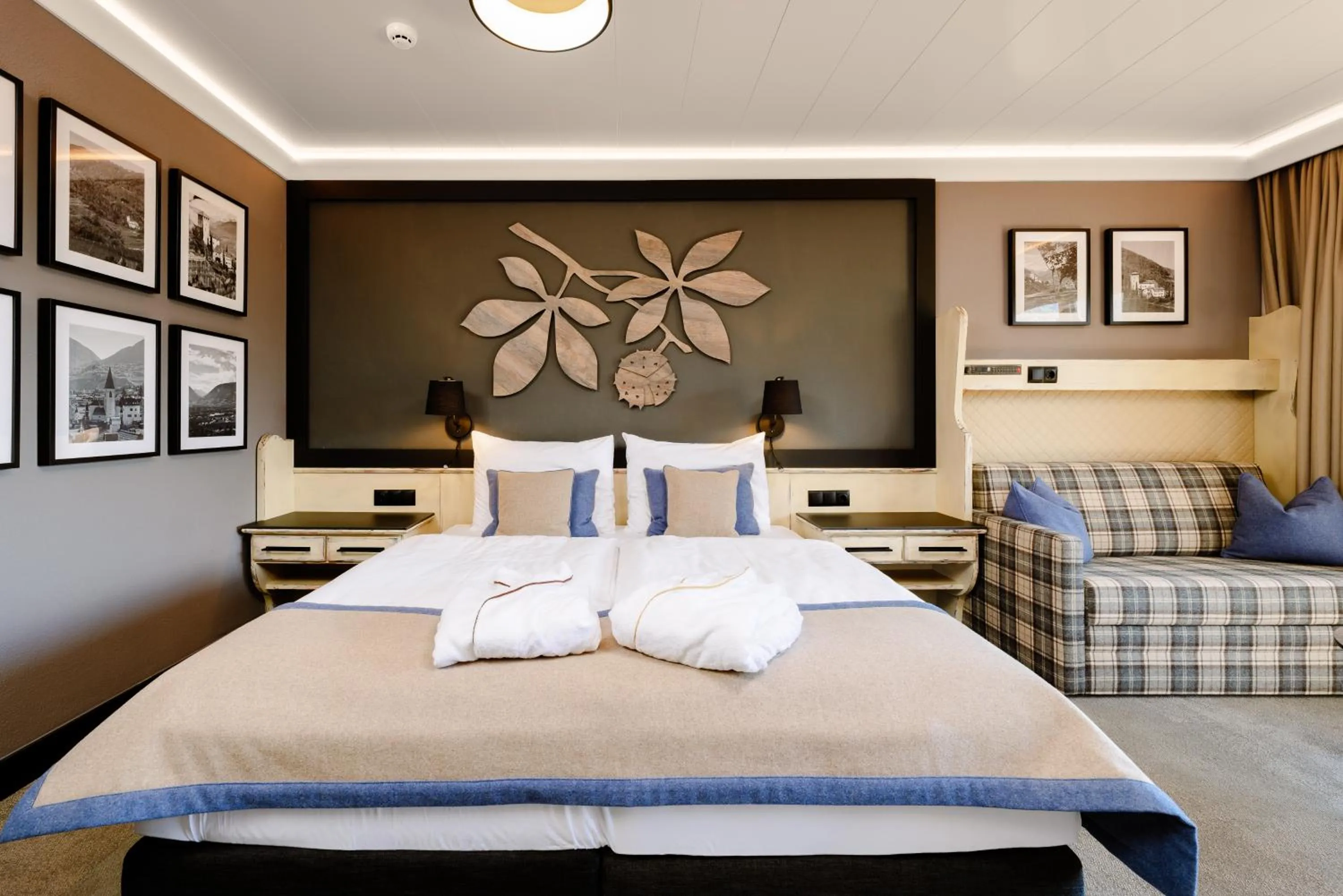 Bed in MONDI Hotel Tscherms