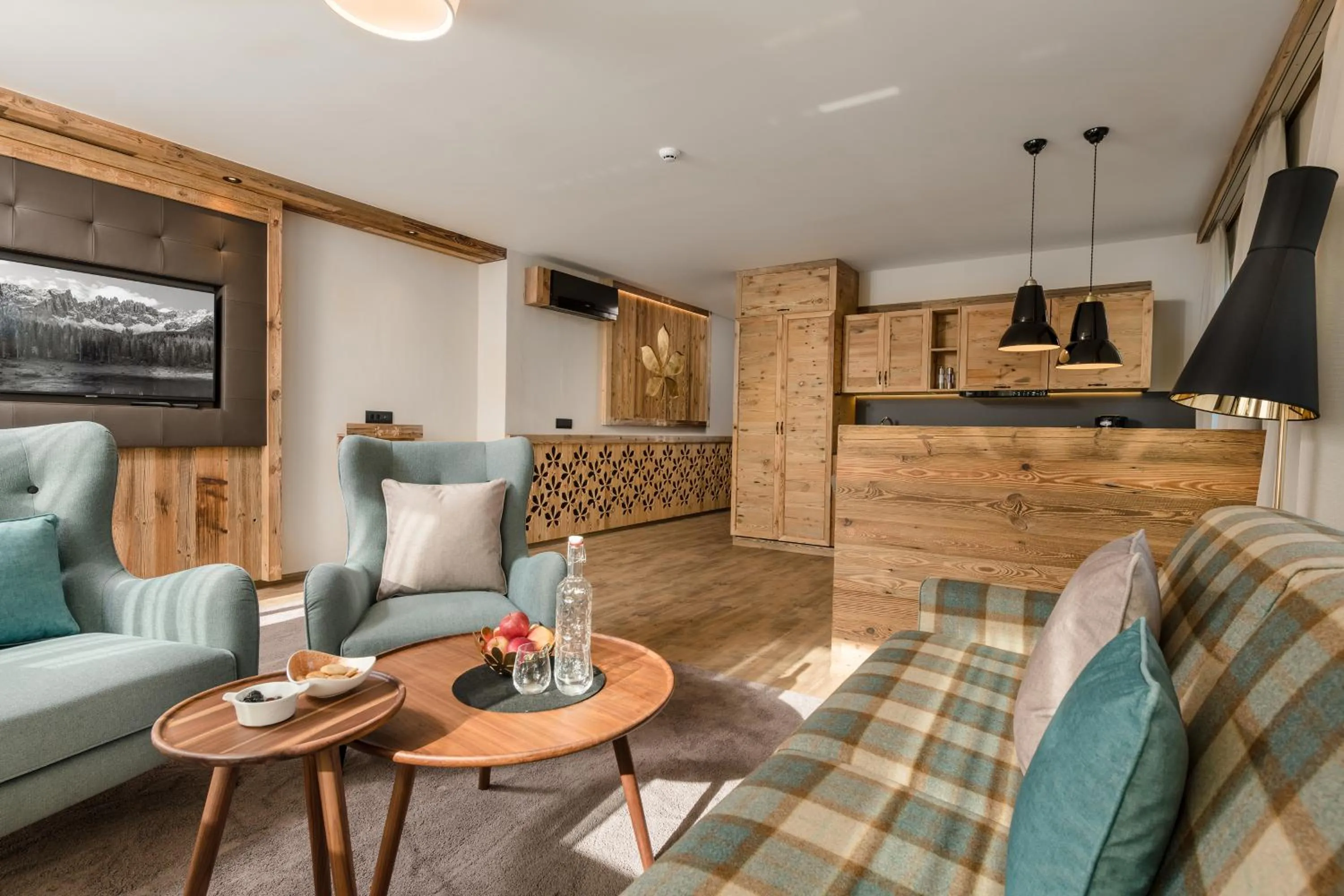 Seating area in MONDI Hotel Tscherms