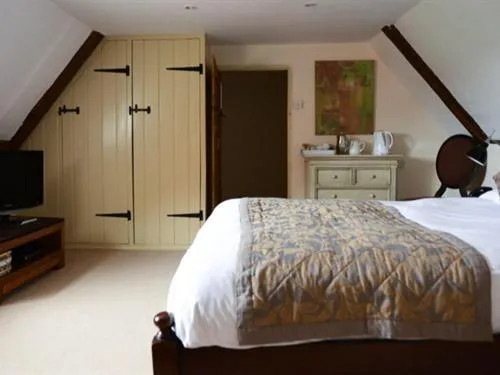 Bedroom, Bed in Sutherland House