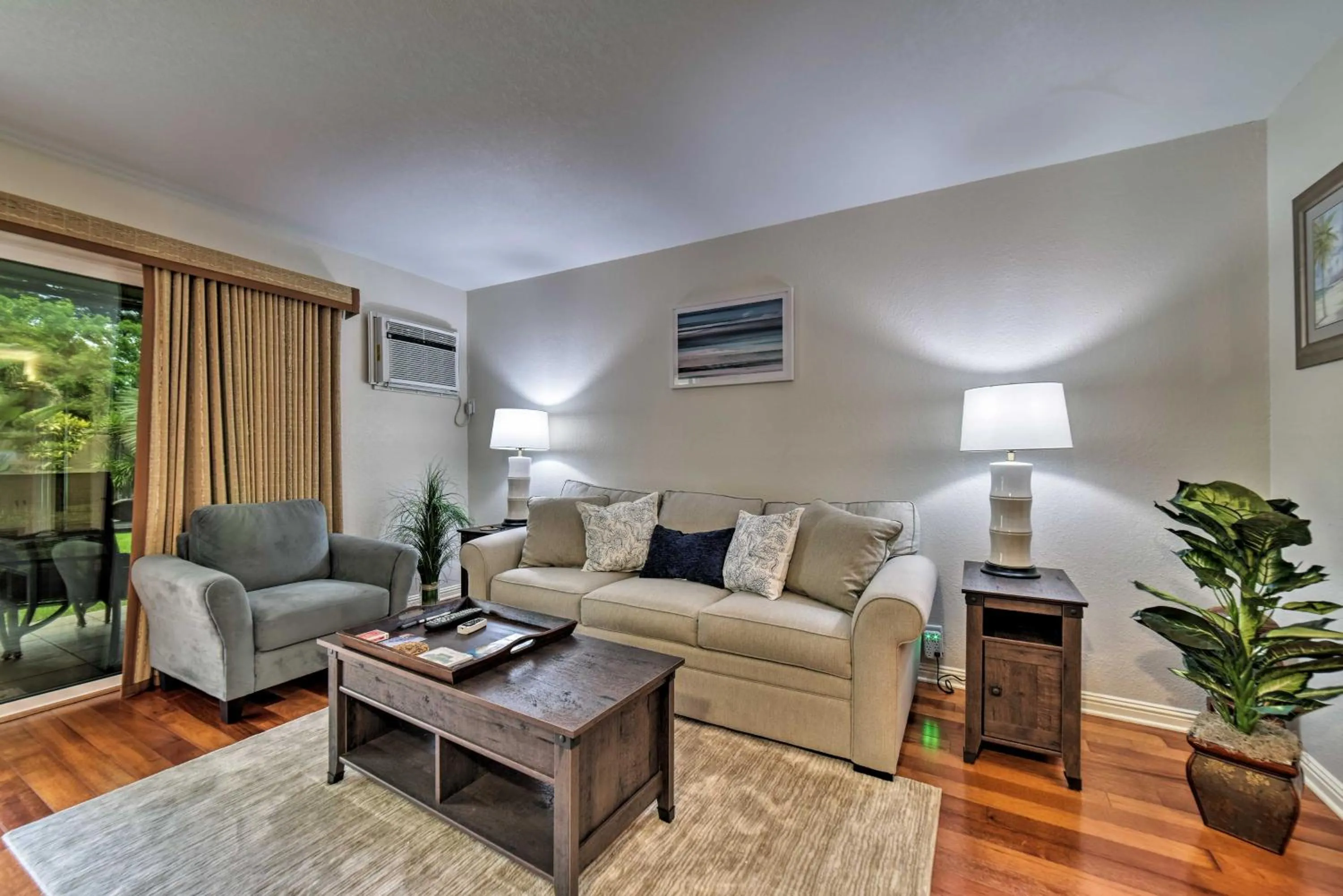 Garden View Condo with Pool - 400 Feet to Beach!