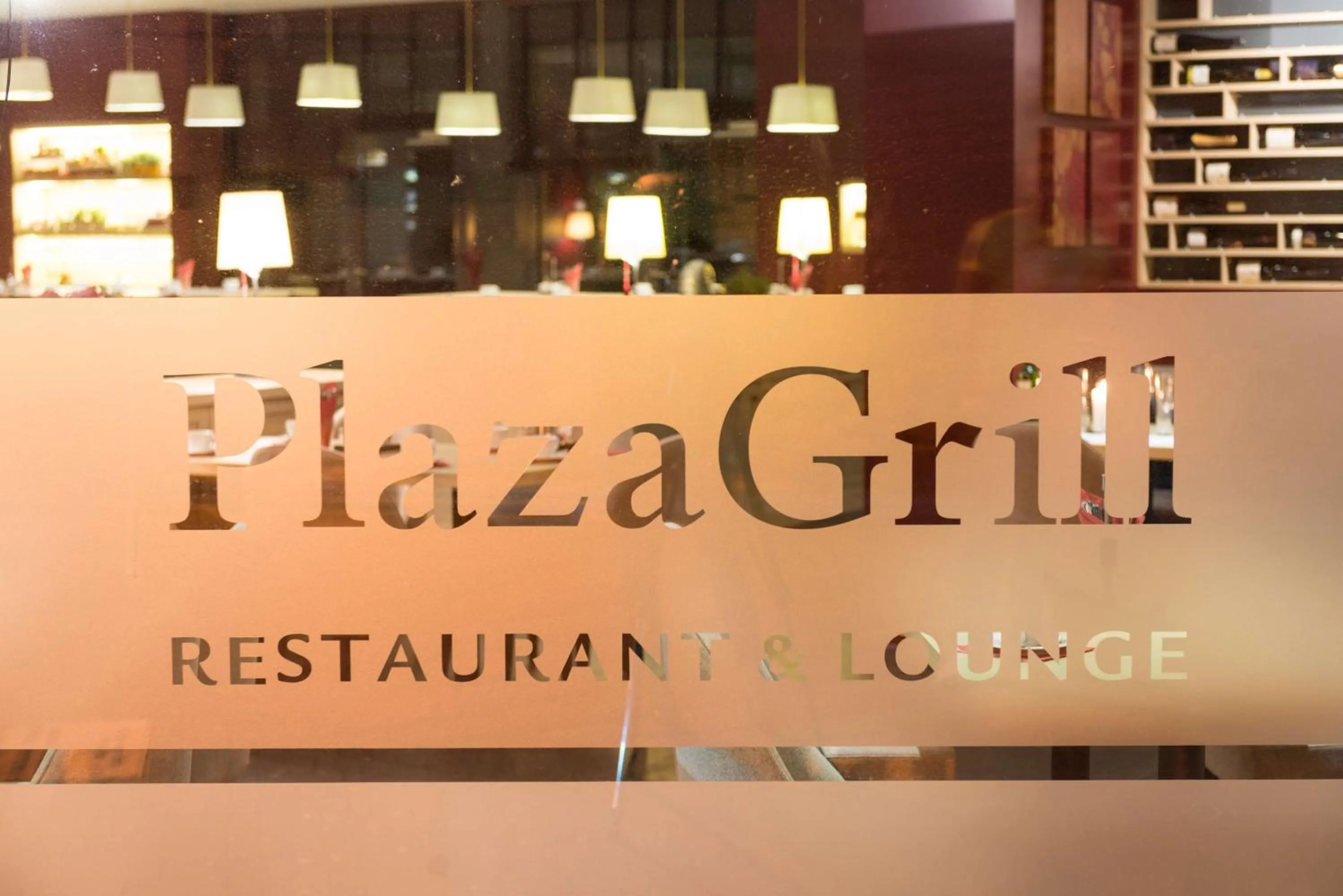 Restaurant/places to eat in Park Plaza Trier