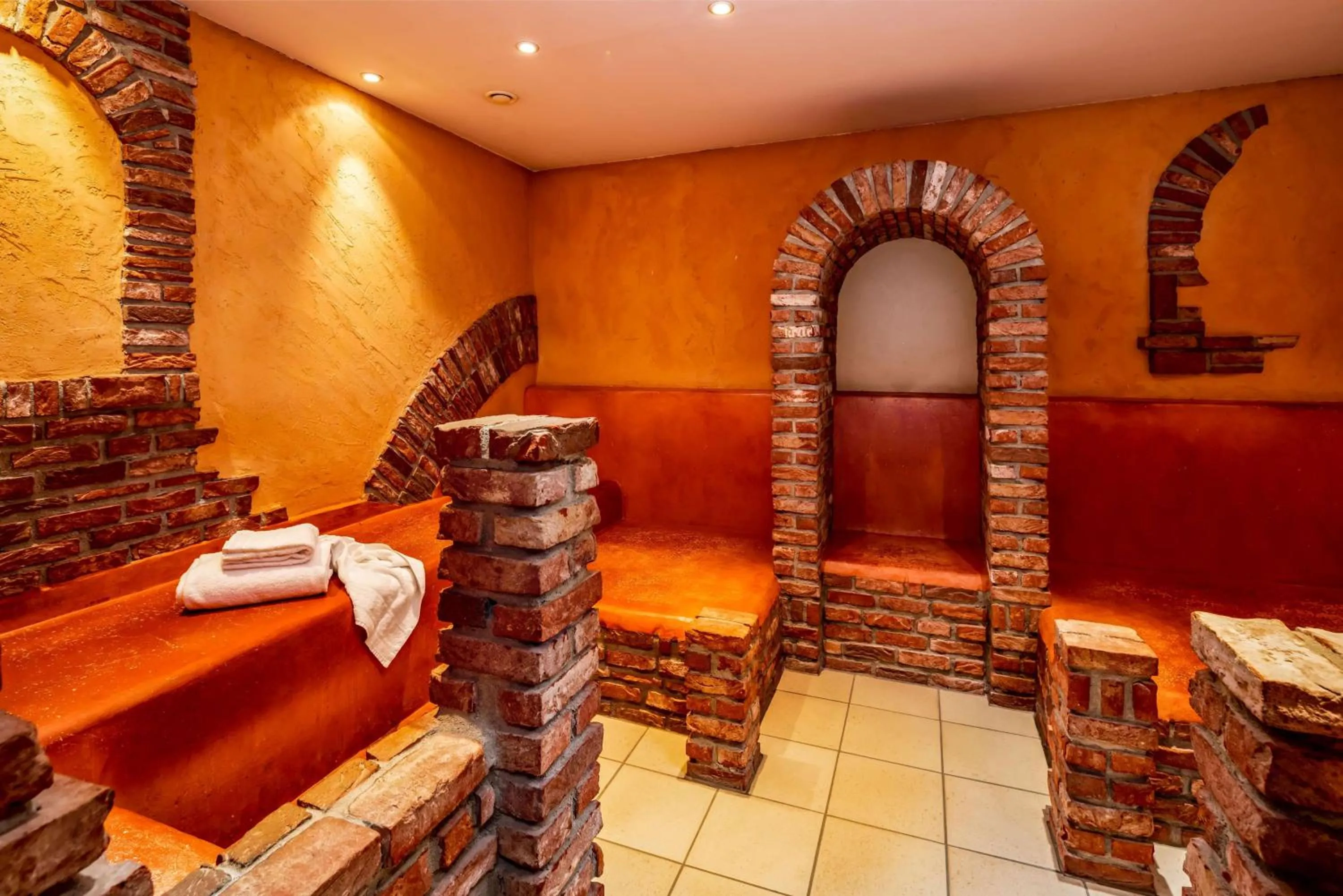 Spa and wellness centre/facilities in Park Plaza Trier