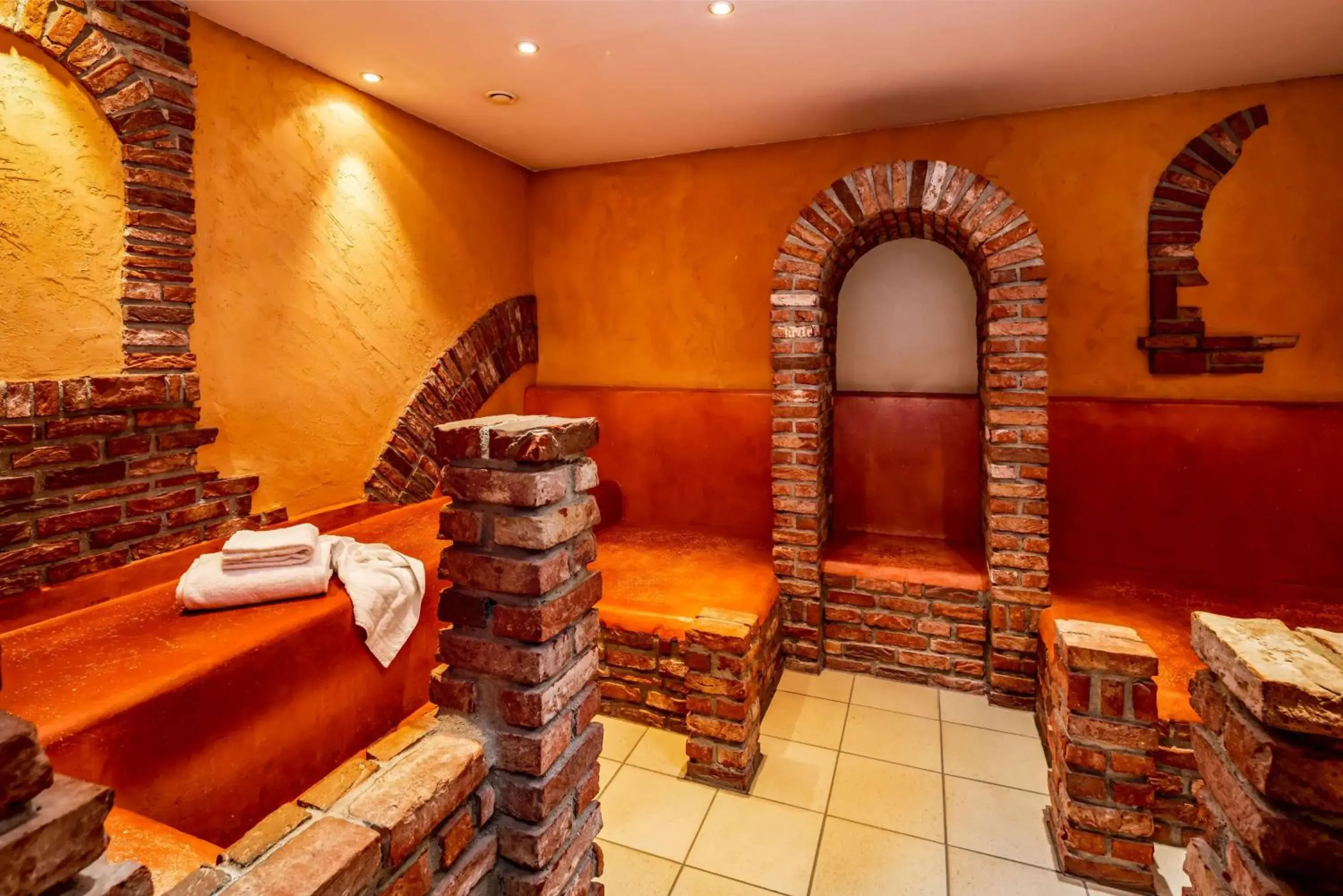 Spa and wellness centre/facilities in Park Plaza Trier Spa and wellness centre/facilities in Park Plaza Trier