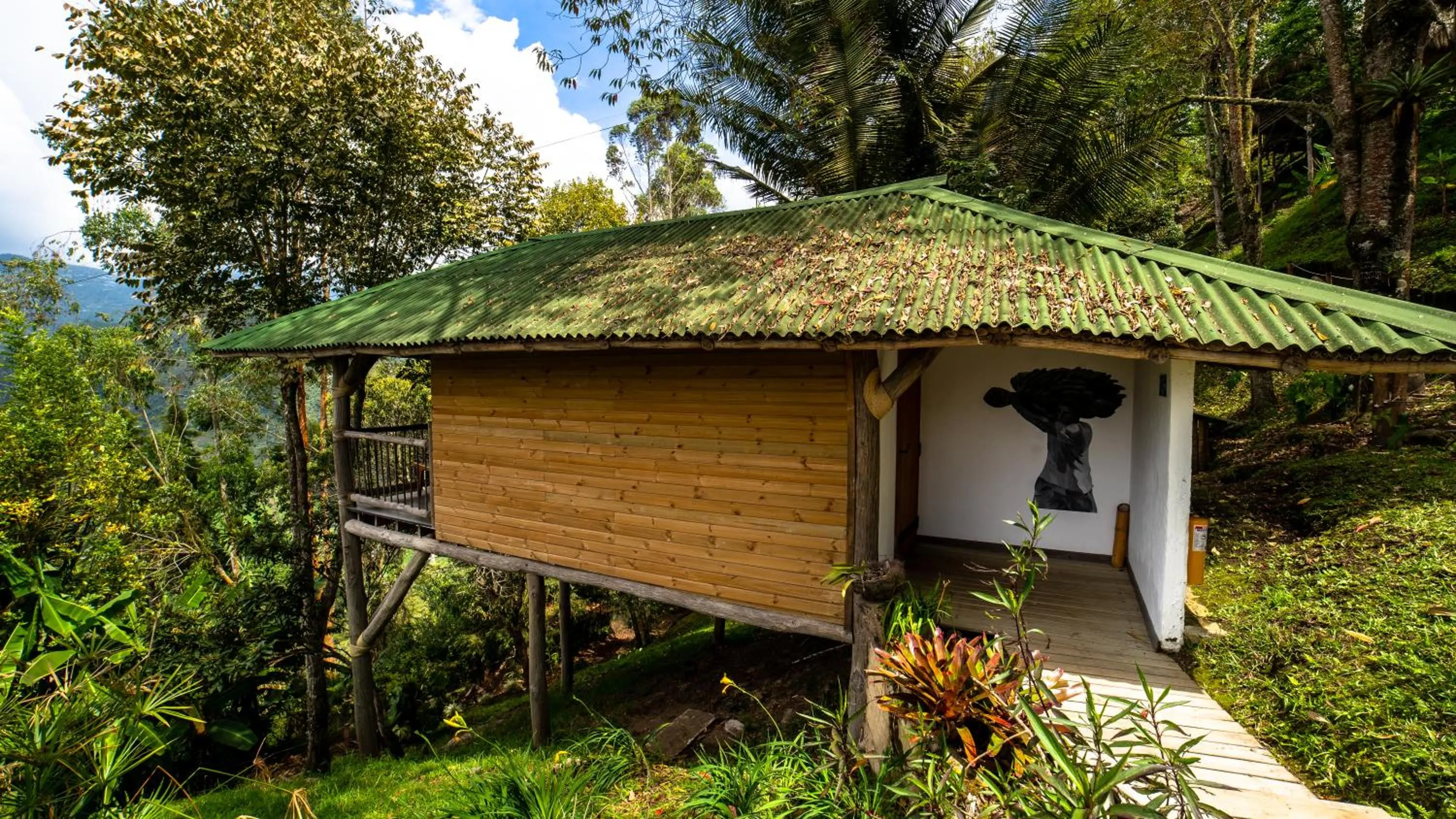 Day in Hotel Kawa Mountain Retreat