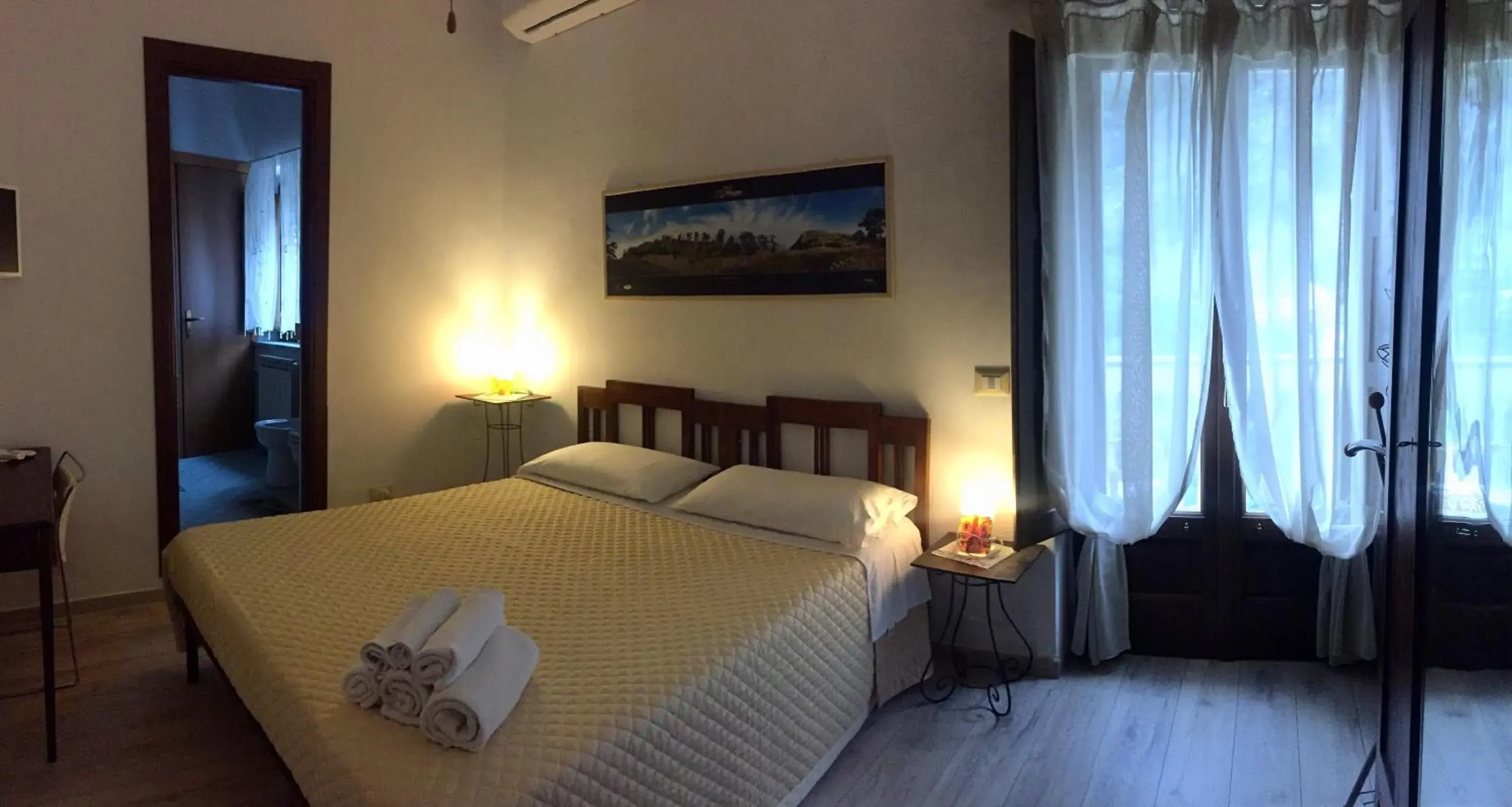 Double Room in Le Terrazze Sul Pollino B&B Double Room in Le Terrazze Sul Pollino B&B