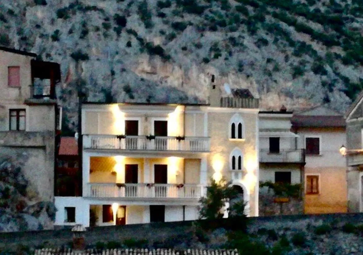 Le Terrazze Sul Pollino B&B