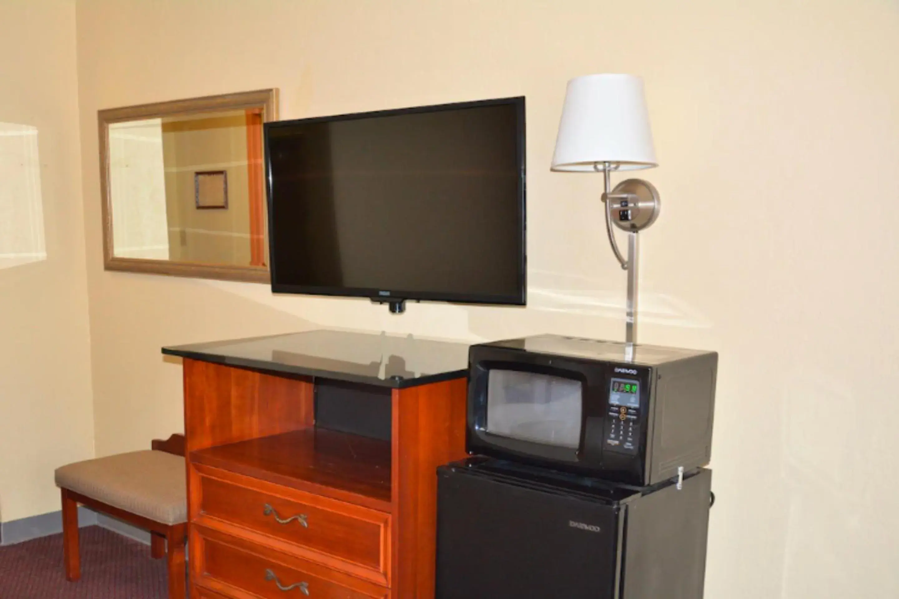 TV and multimedia in Buckeye Inn Express TV and multimedia in Buckeye Inn Express