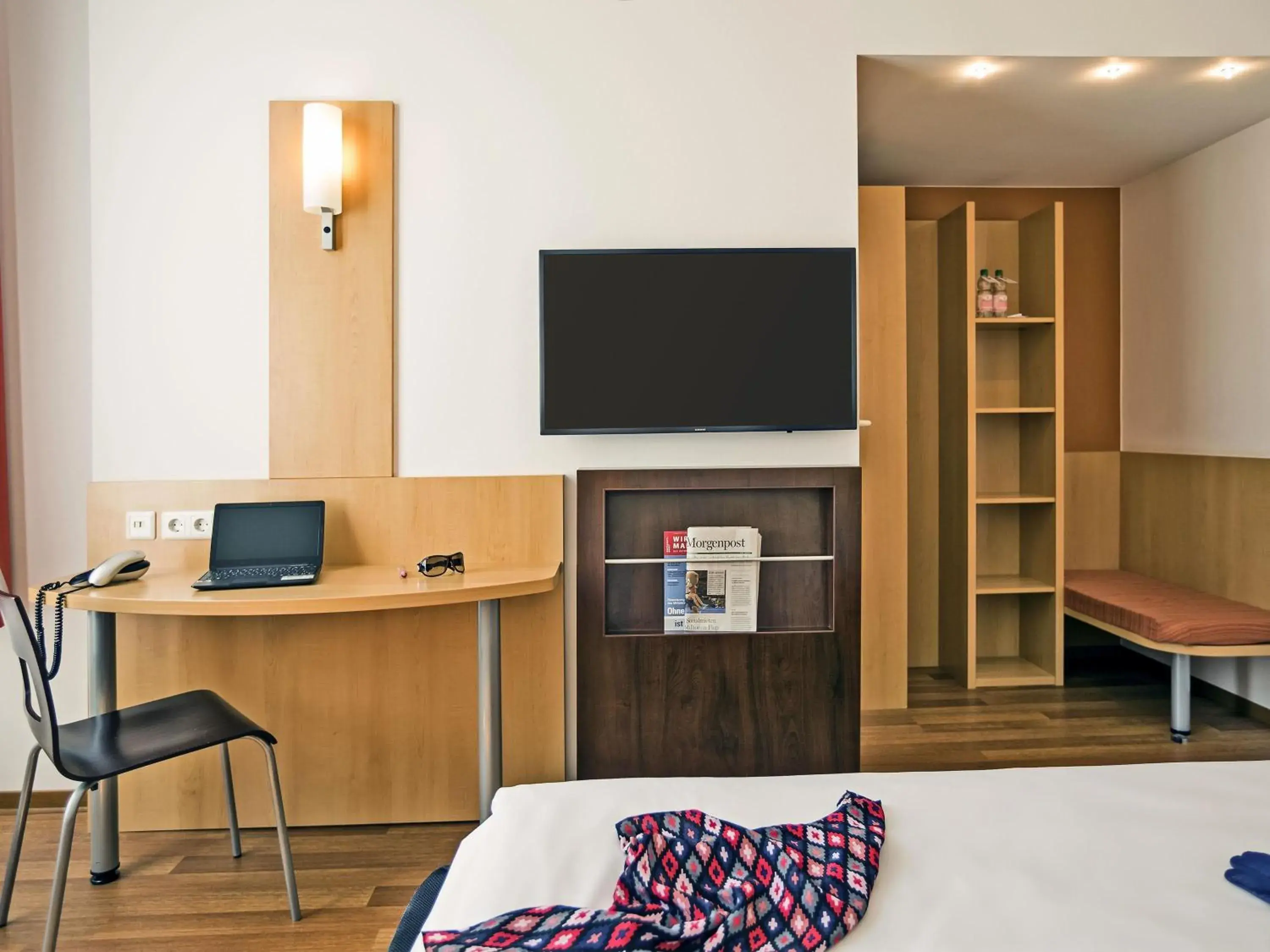 Bedroom, Bed in ibis Berlin City Süd Bedroom, Bed in ibis Berlin City Süd