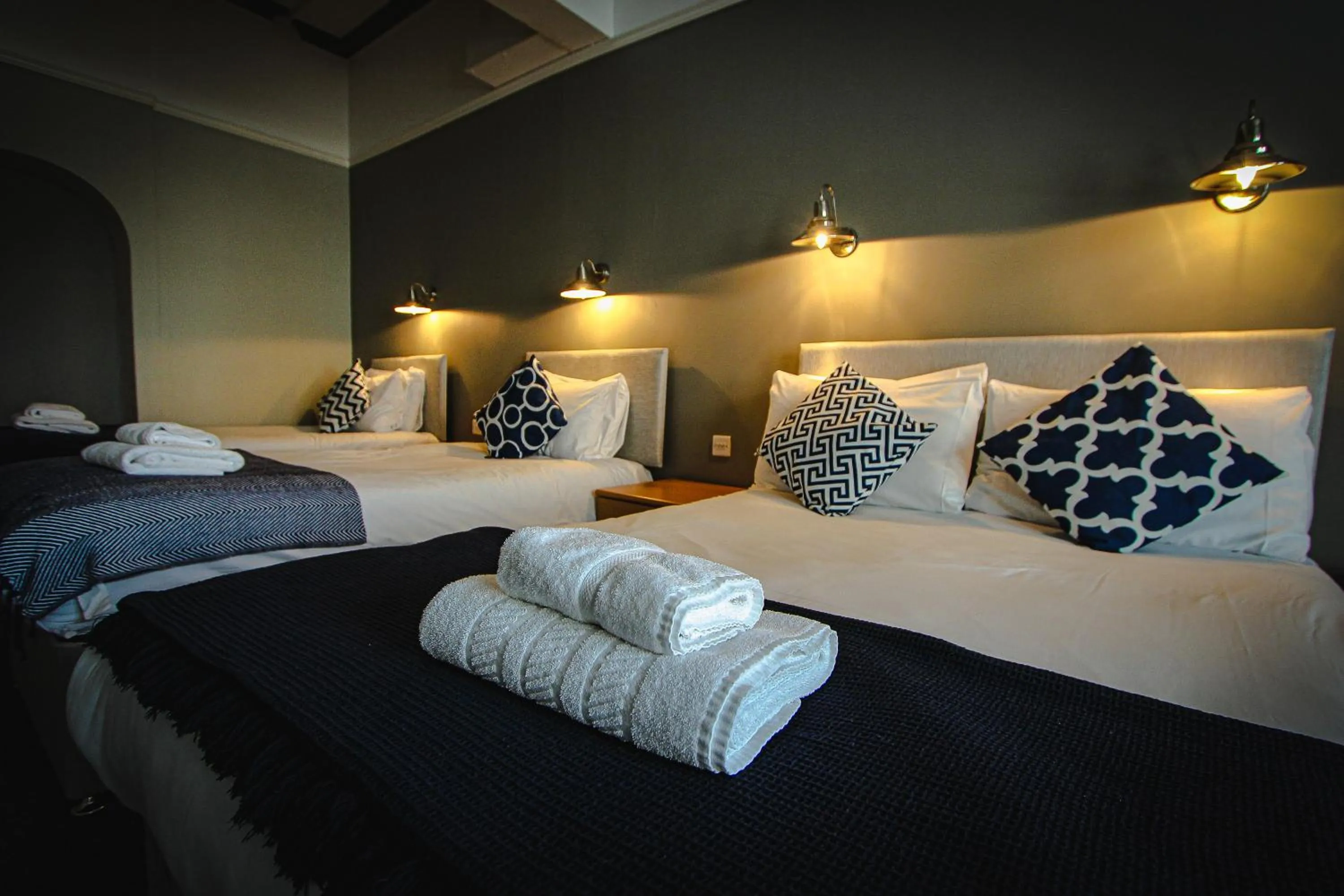 Bed in Chatsworth House Hotel