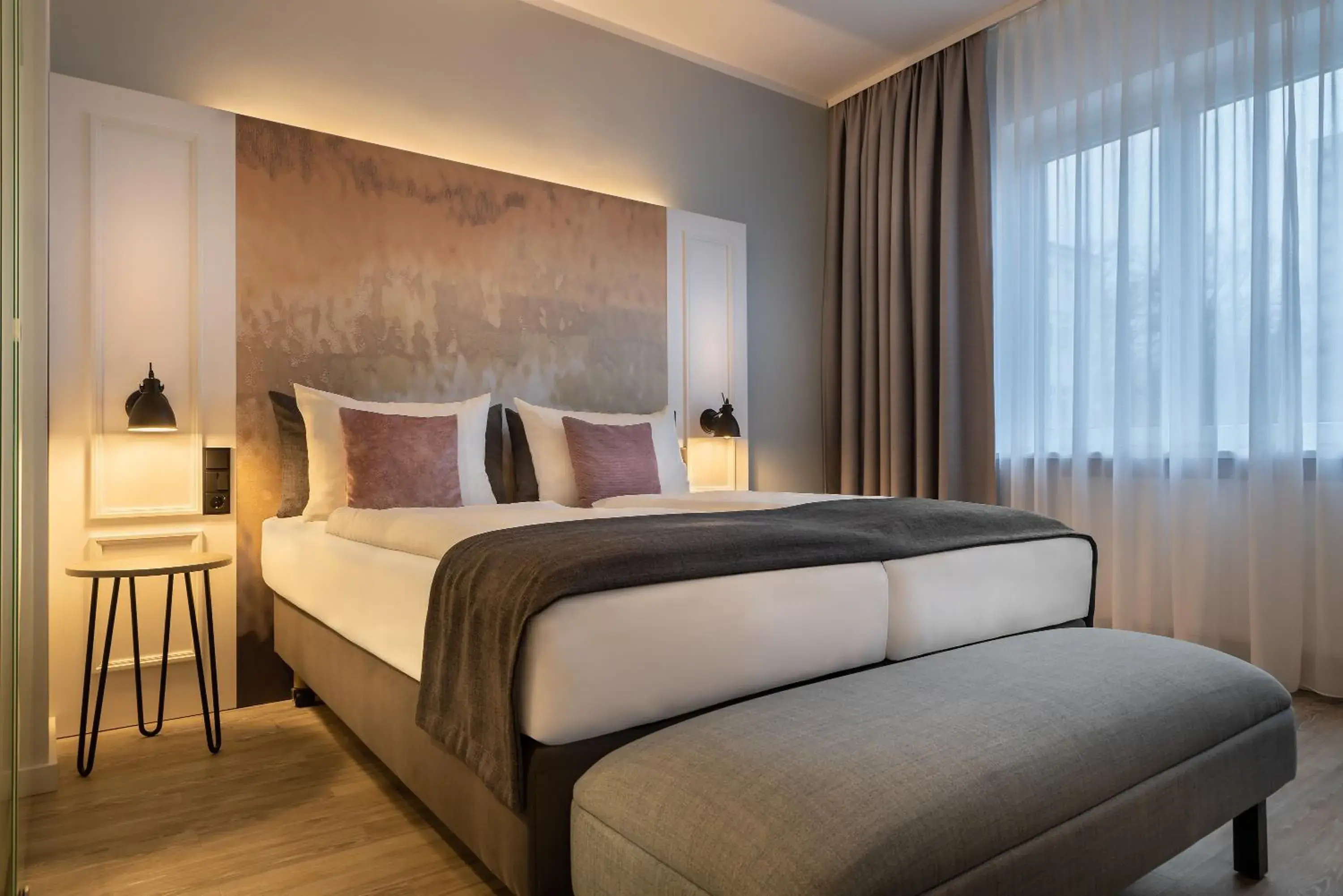 Photo of the whole room, Bed in Yggotel Ravn Photo of the whole room, Bed in Yggotel Ravn