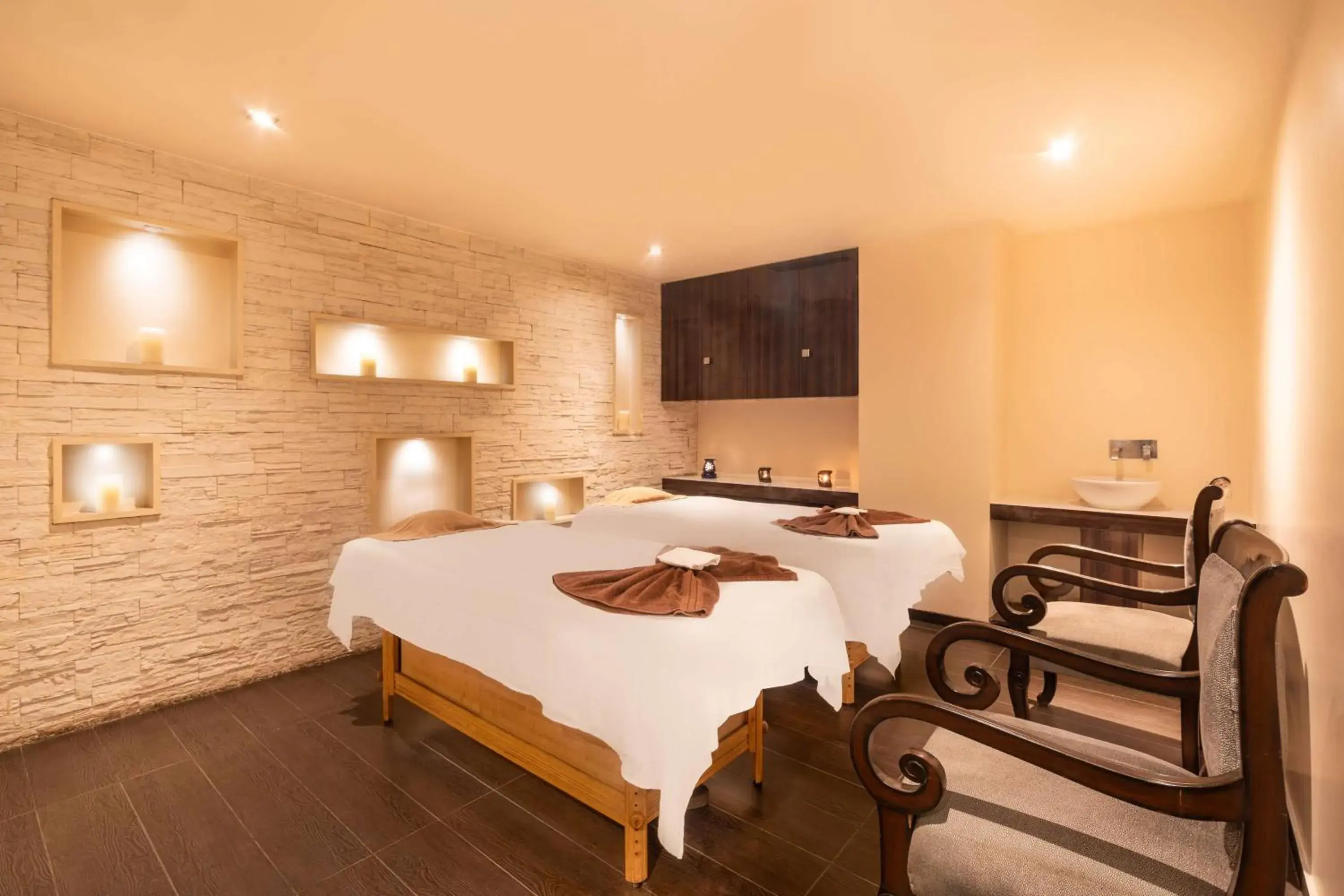 Spa and wellness centre/facilities in Park Plaza Faridabad Spa and wellness centre/facilities in Park Plaza Faridabad