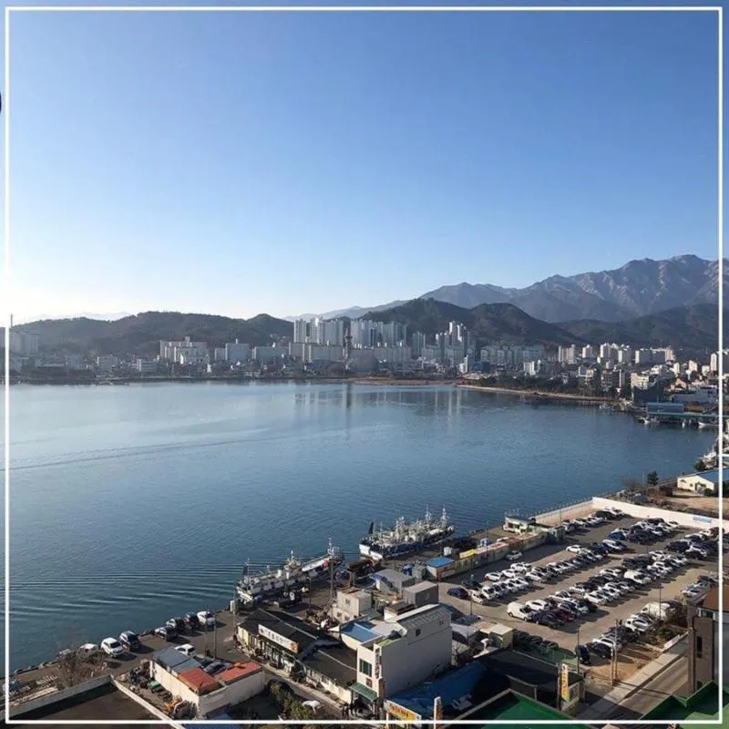 Balcony/Terrace in SunriseHotel JuniorSuite room11F Ocean view, Netflix O
