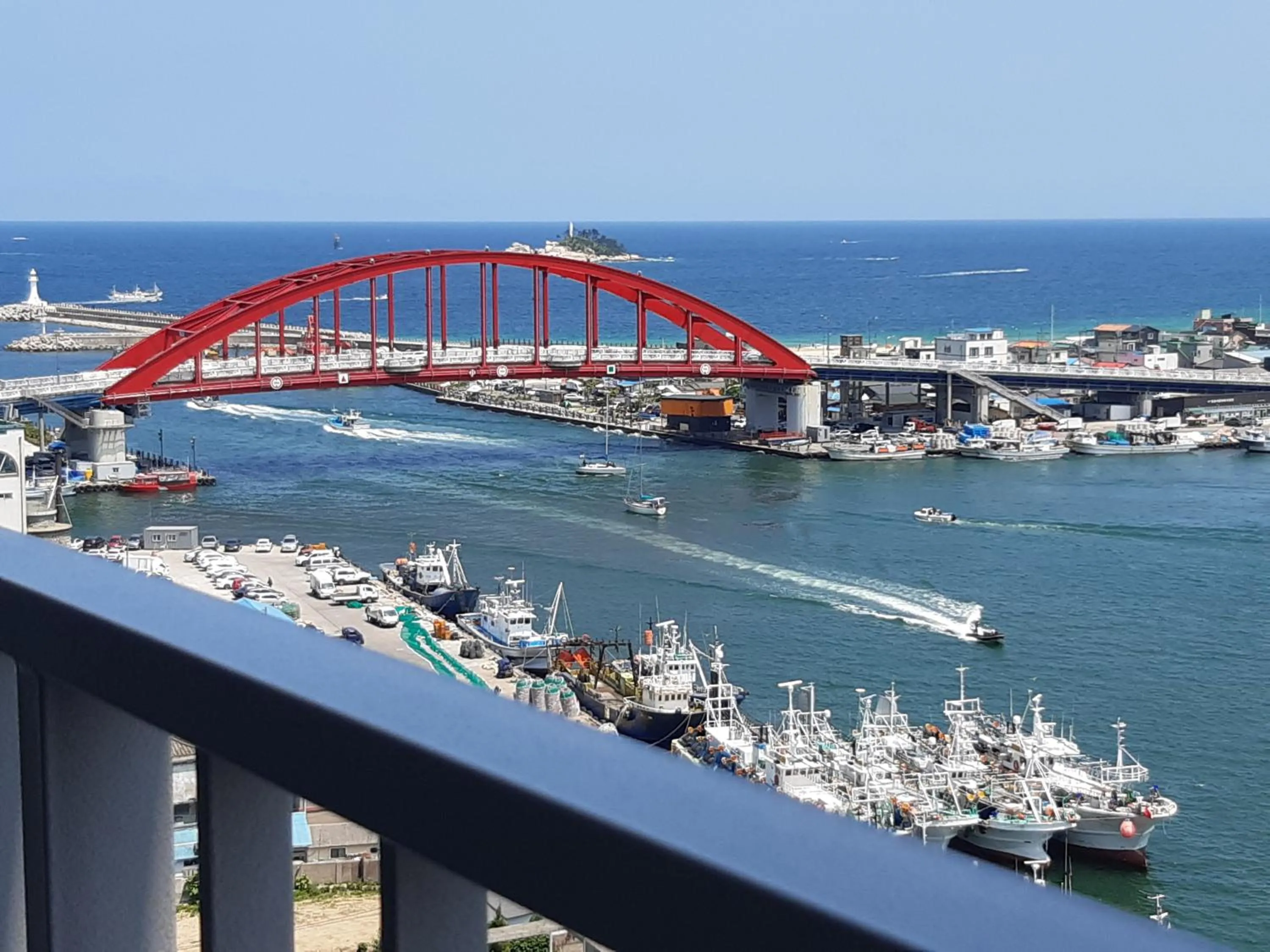 Sea view in SunriseHotel JuniorSuite room11F Ocean view, Netflix O