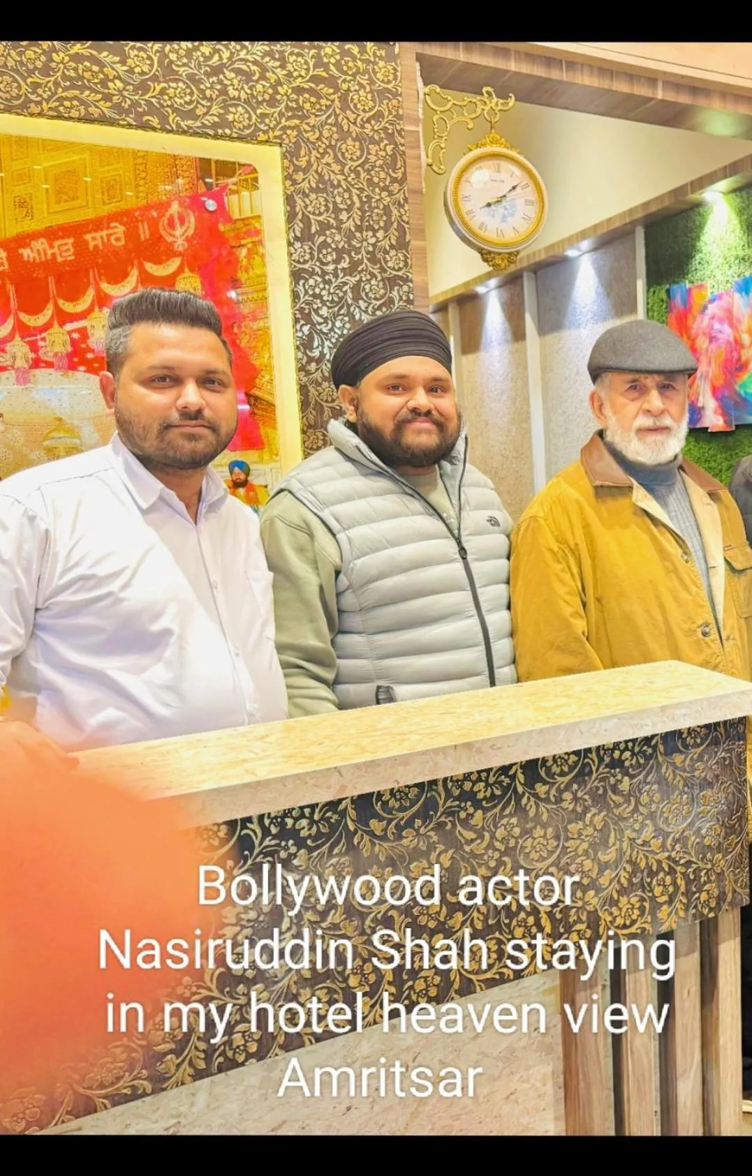 group of guests in Hotel Heaven View - 50m From Golden Temple