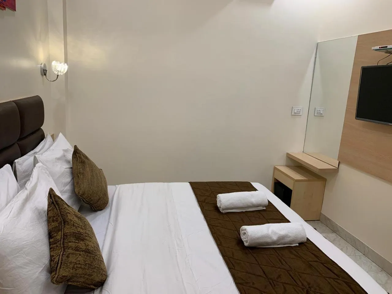 Bed in Hotel Heaven View - 50m From Golden Temple