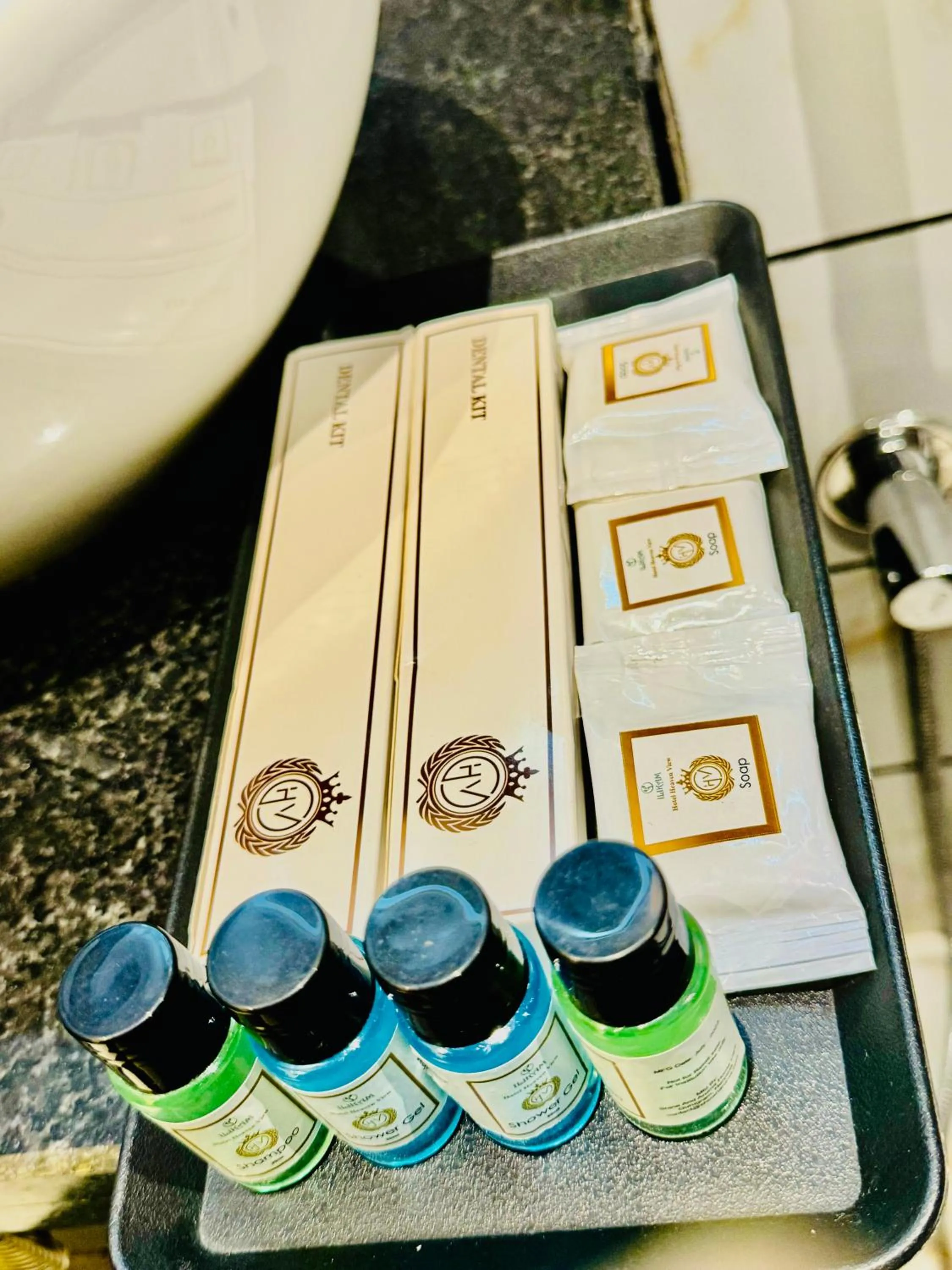 Bathroom in Hotel Heaven View - 50m From Golden Temple