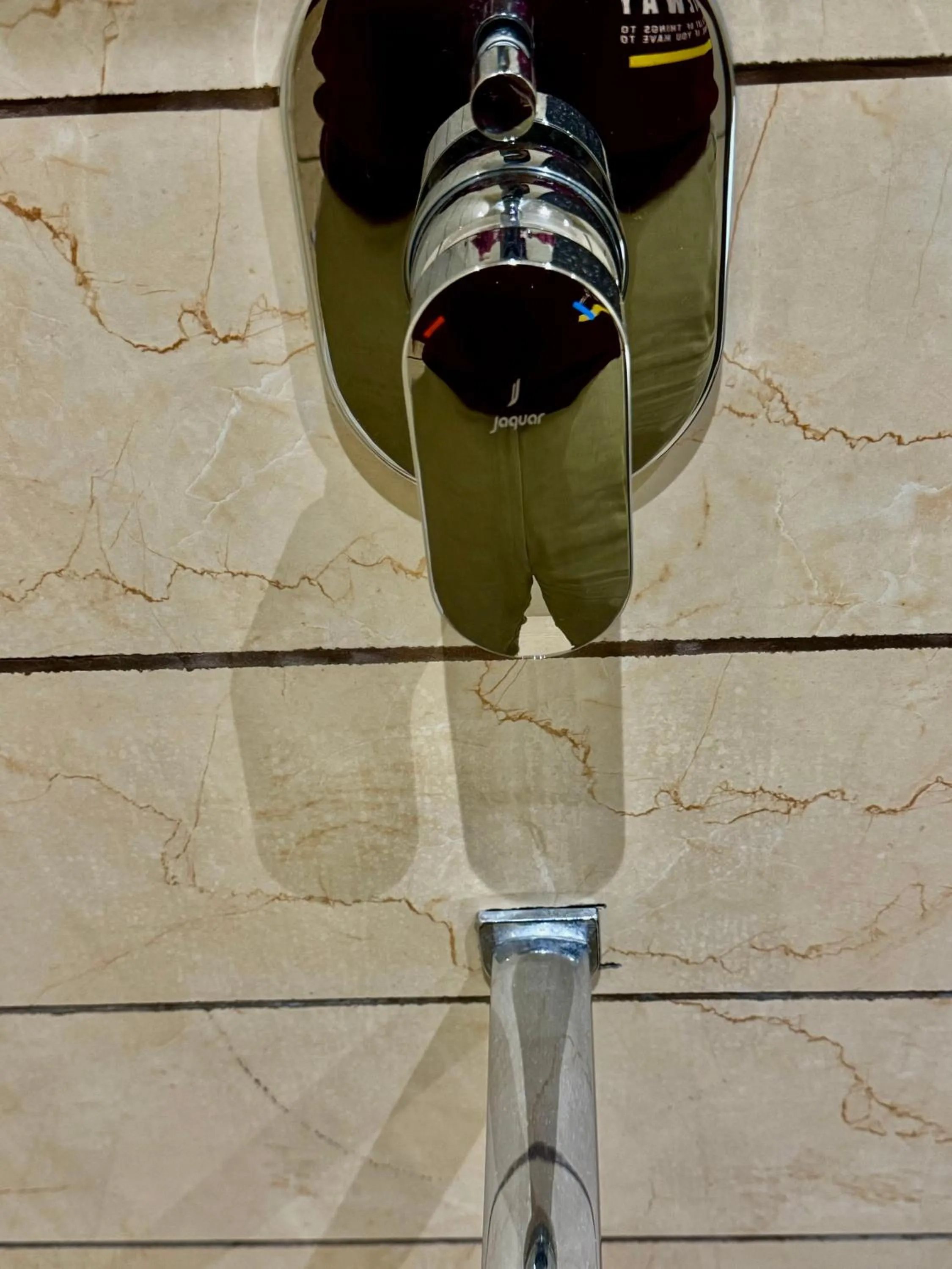 Shower in Hotel Heaven View - 50m From Golden Temple