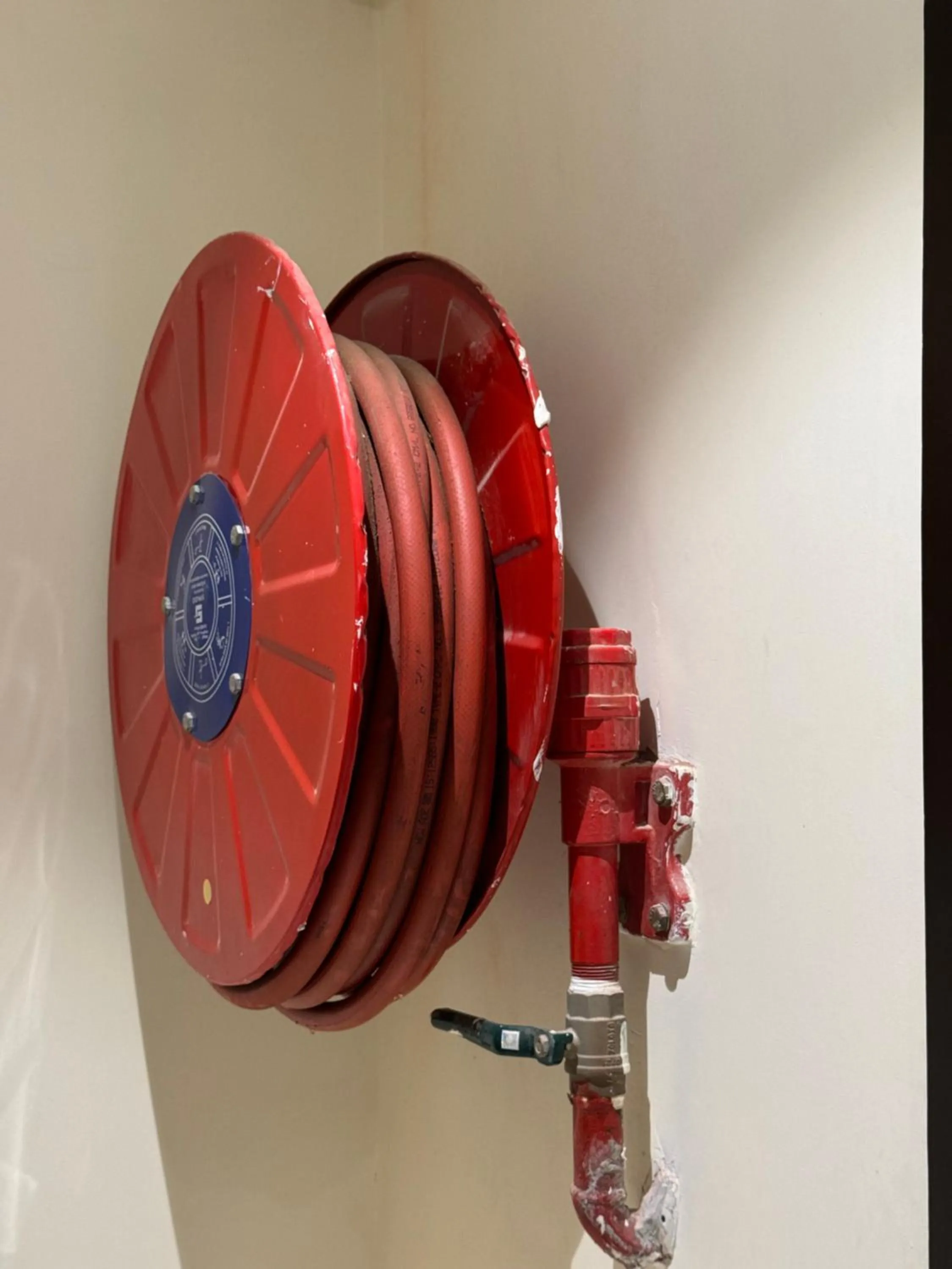 flat iron in Hotel Heaven View - 50m From Golden Temple