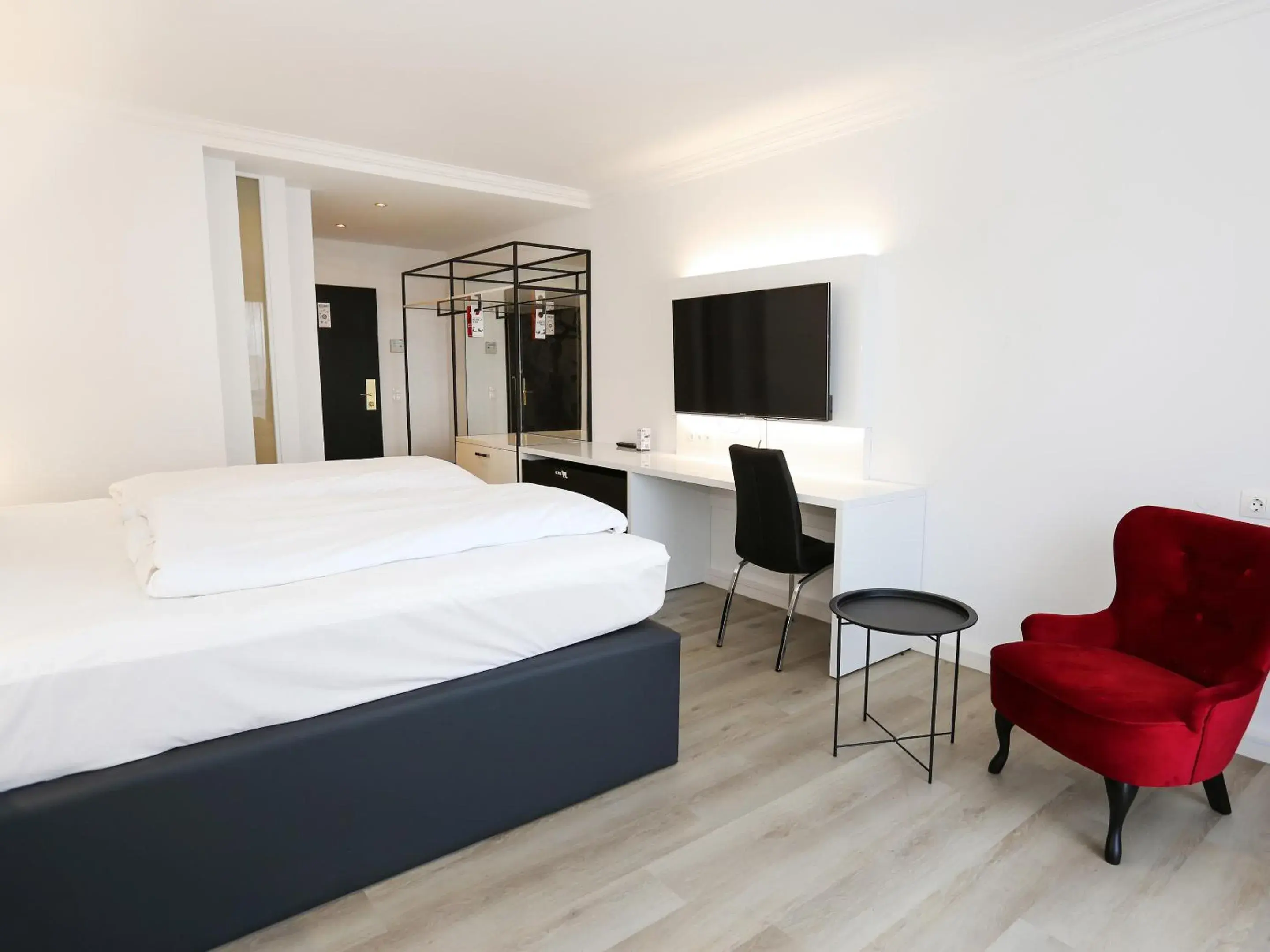 Superior Double Room in DORMERO Hotel Meerbusch Superior Double Room in DORMERO Hotel Meerbusch