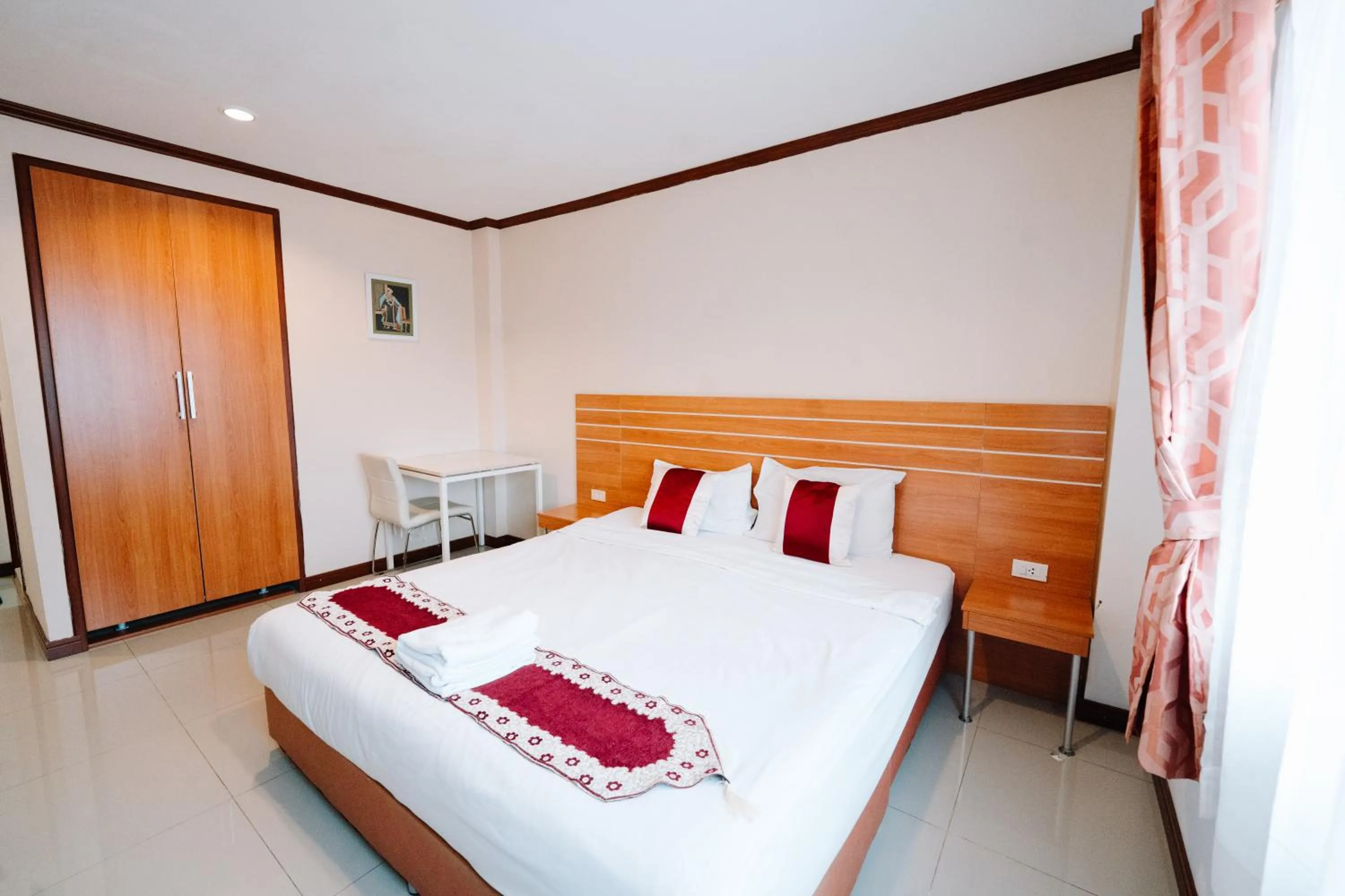 REGENTA CENTRAL RESIDENCY